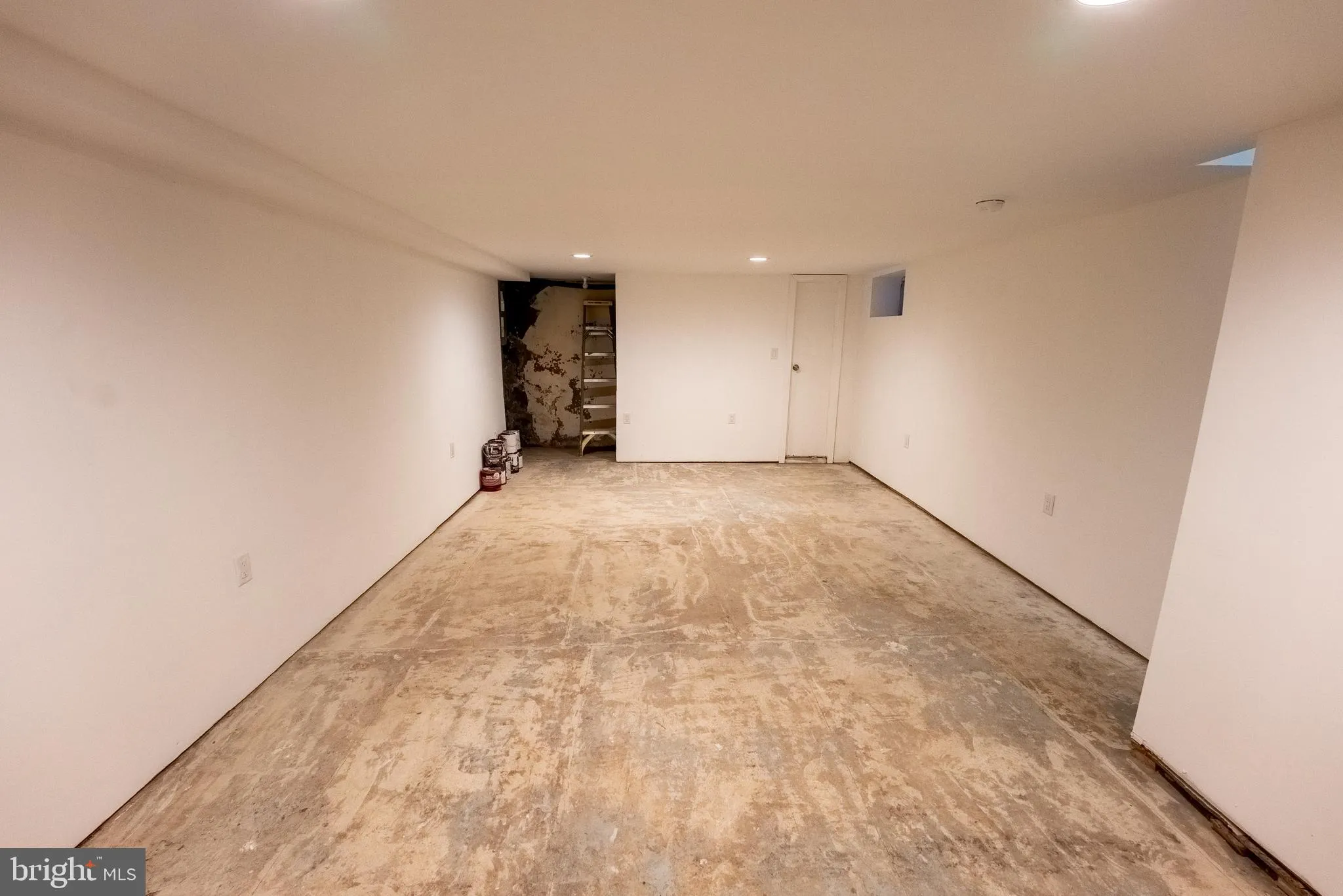 Phillipsburg, New Jersey 08865, United States, 3 Bedrooms Bedrooms, ,1 BathroomBathrooms,Residential,Contingent,36310