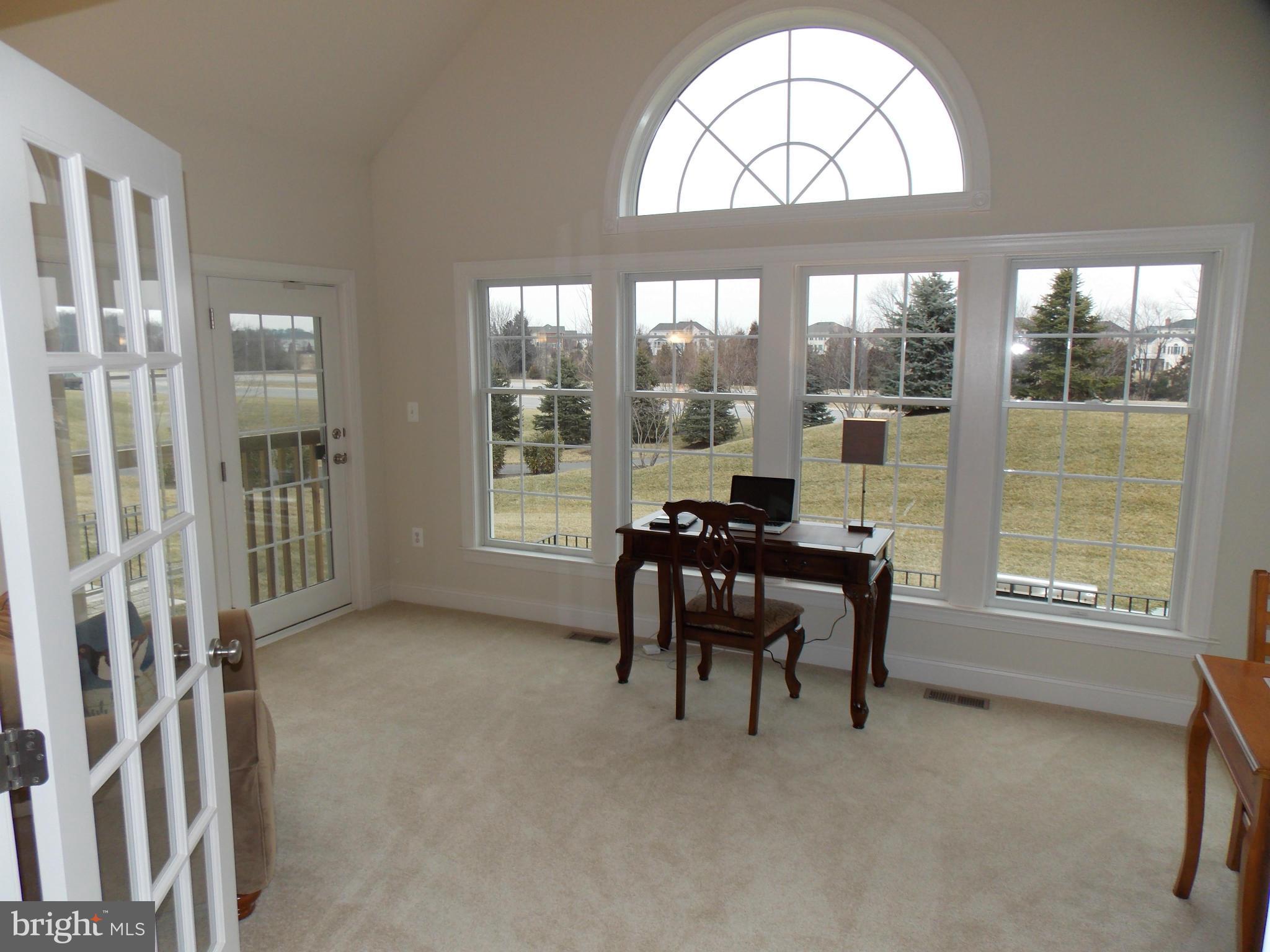 LOUDOUN VALLEY ESTATES - Residential