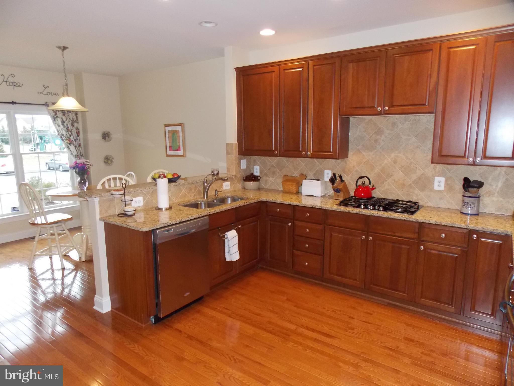 LOUDOUN VALLEY ESTATES - Residential