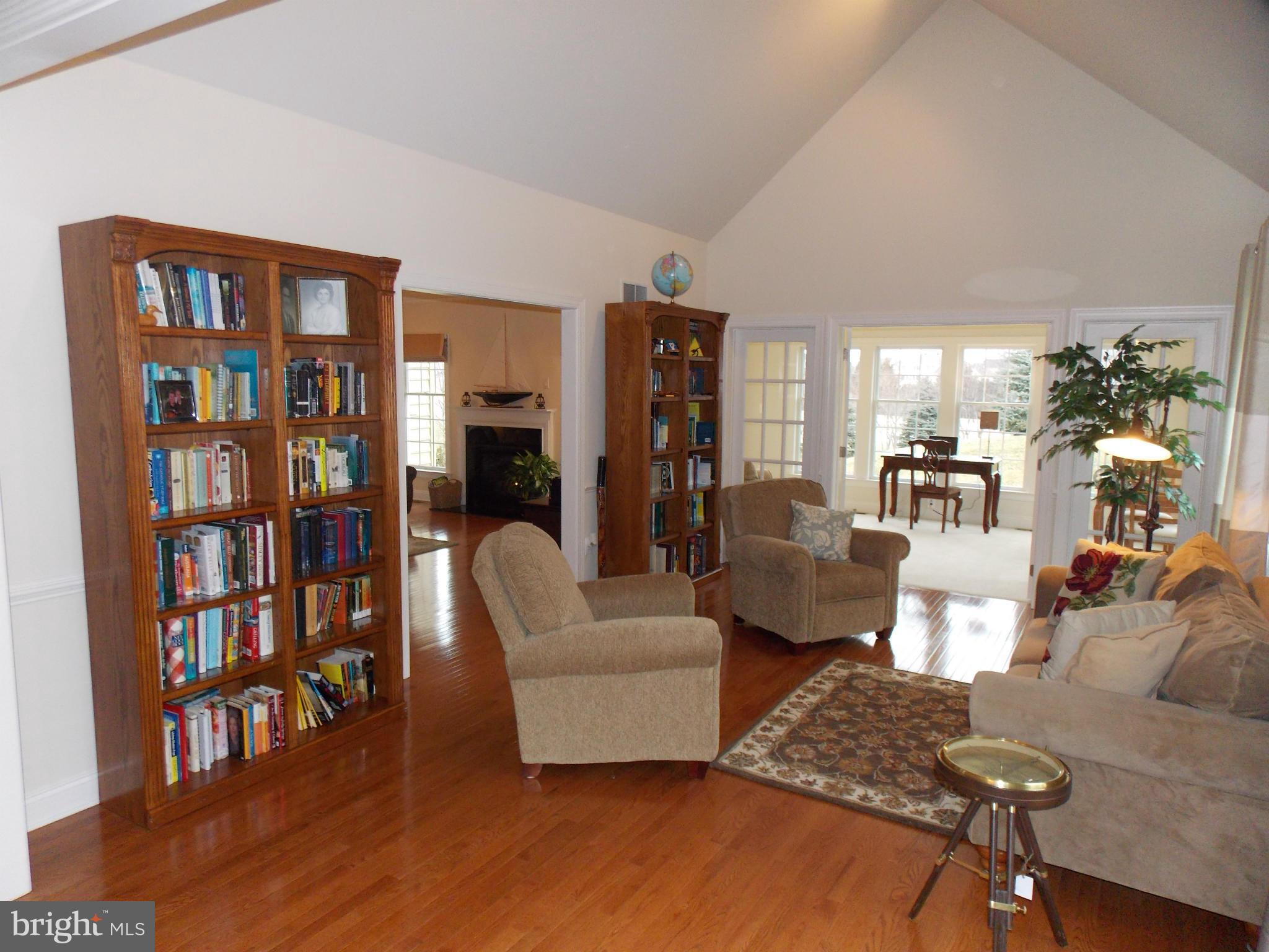 LOUDOUN VALLEY ESTATES - Residential