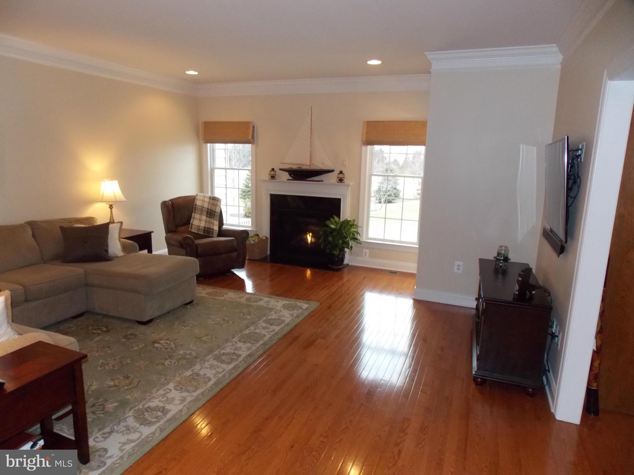 LOUDOUN VALLEY ESTATES - Residential