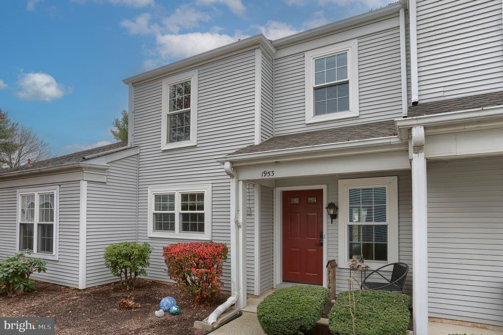 Photo of 1953 Wexford Road, PALMYRA, PA 17078 (MLS # PADA2051490)