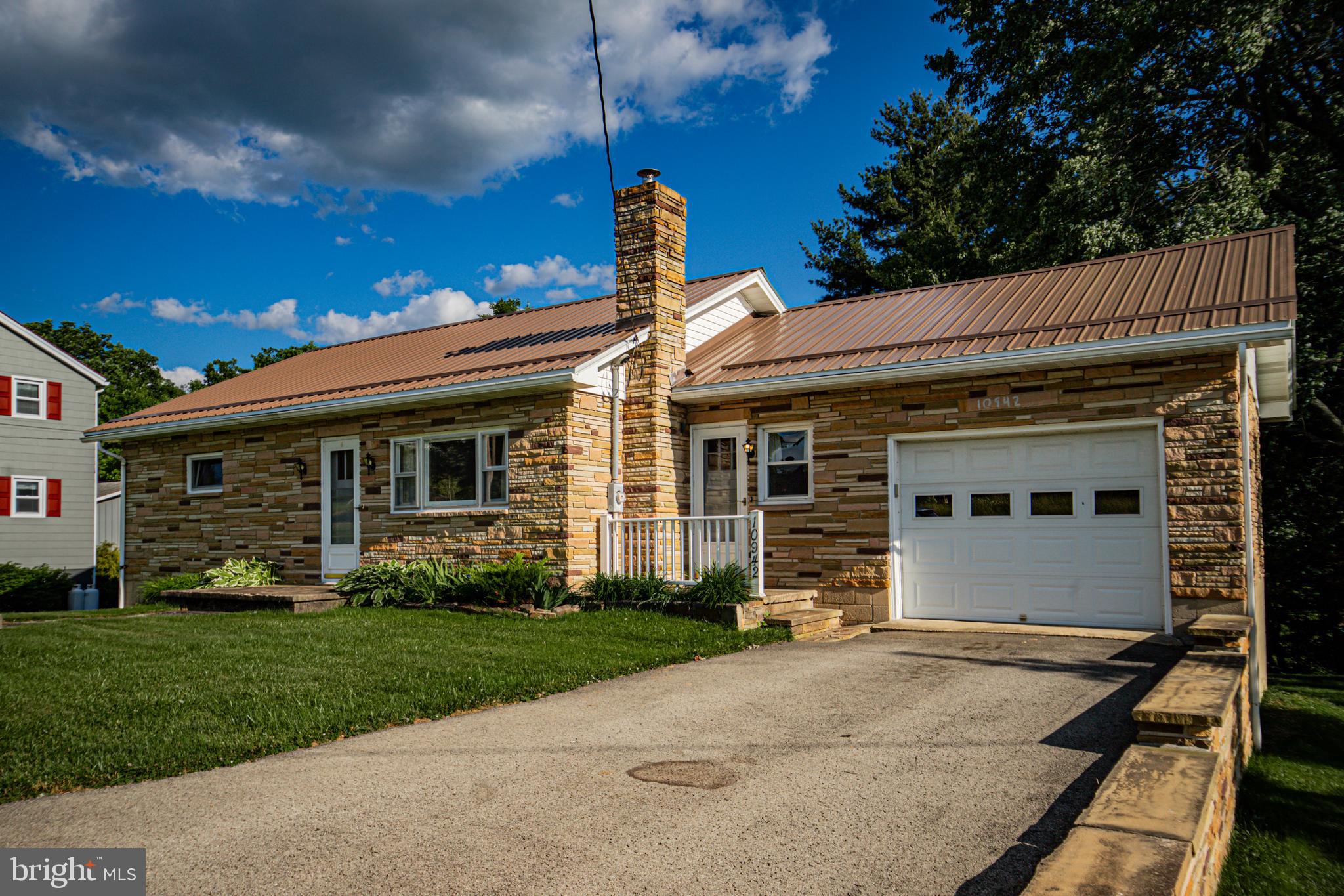 GRANTSVILLE - Residential