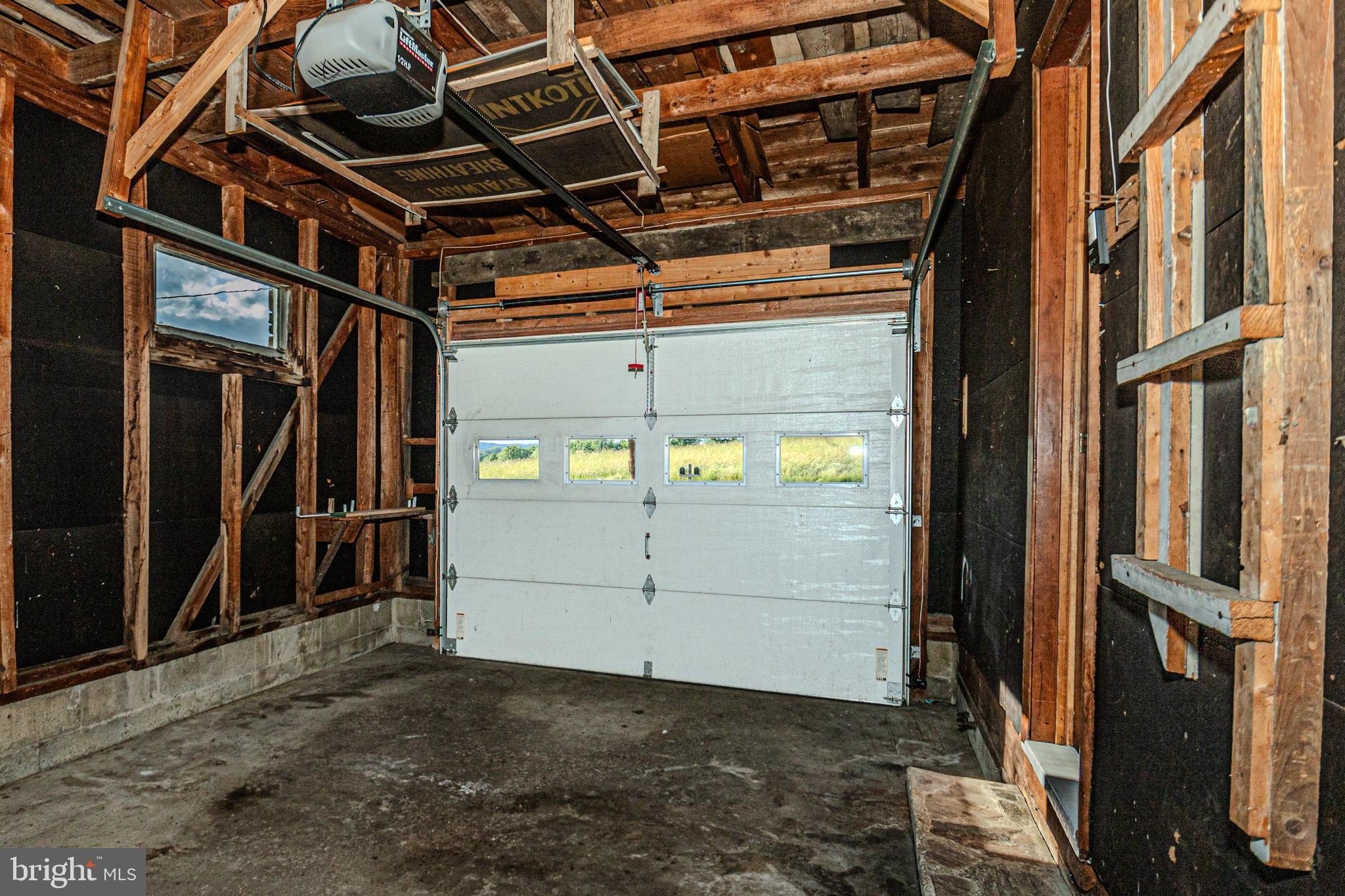 GRANTSVILLE - Residential