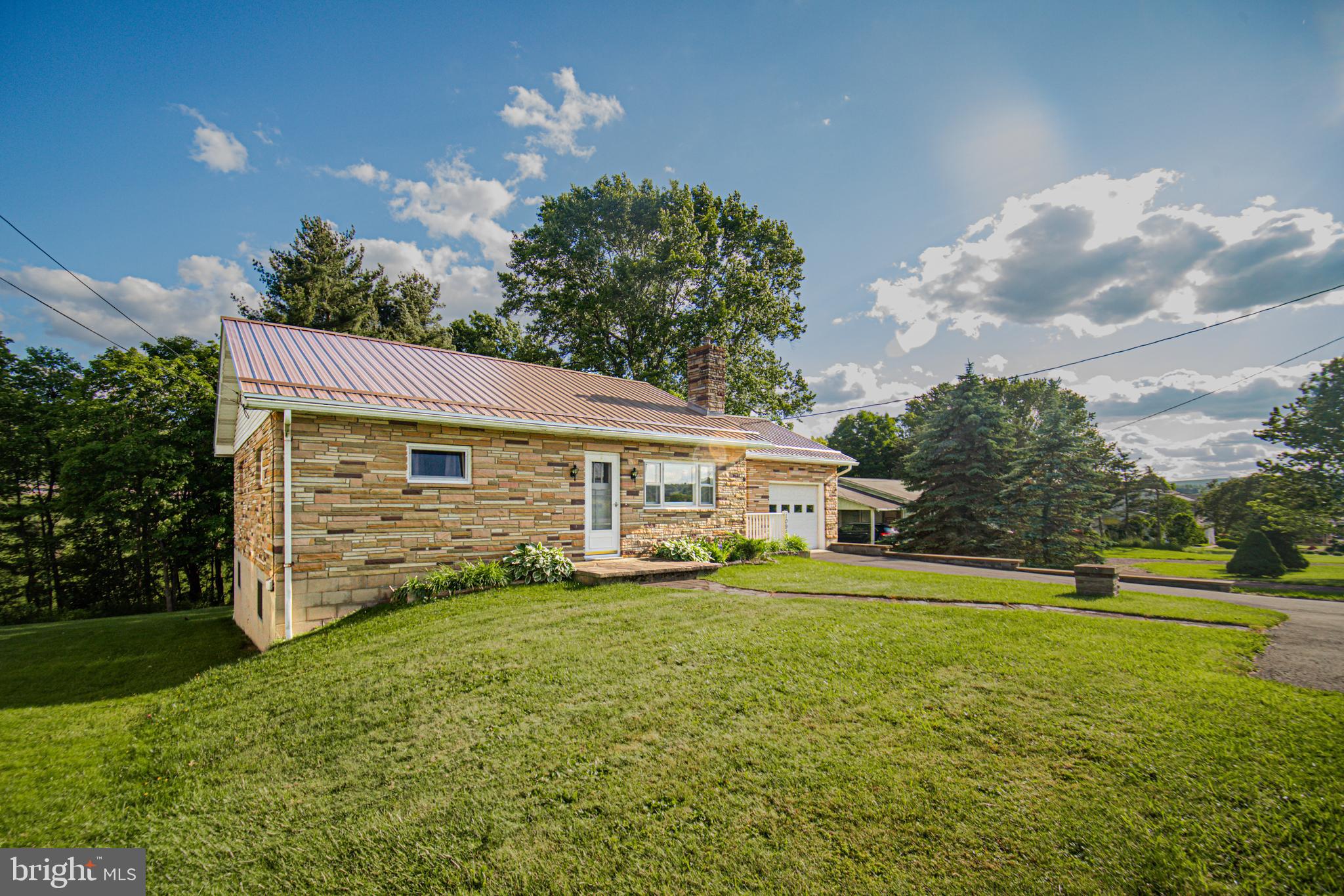 GRANTSVILLE - Residential