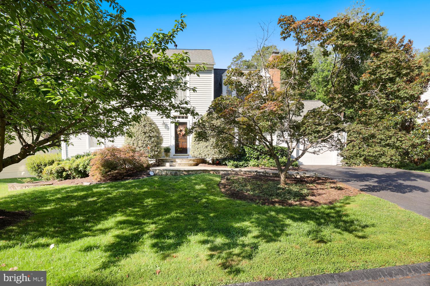 10221 EAGLE LANDING COURT
