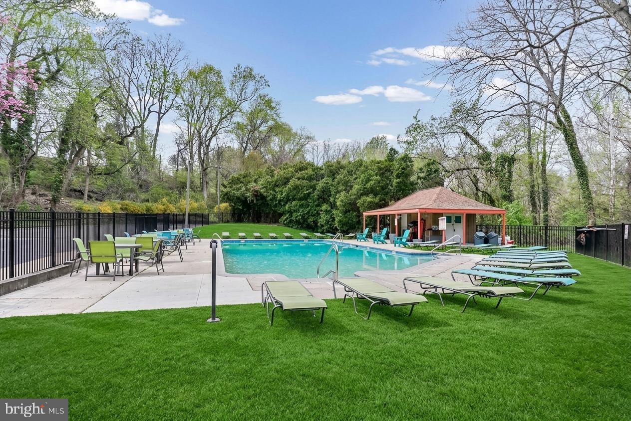 CRUM CREEK VALLEY - Residential