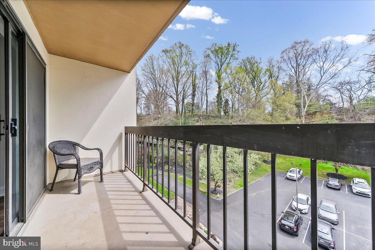 CRUM CREEK VALLEY - Residential