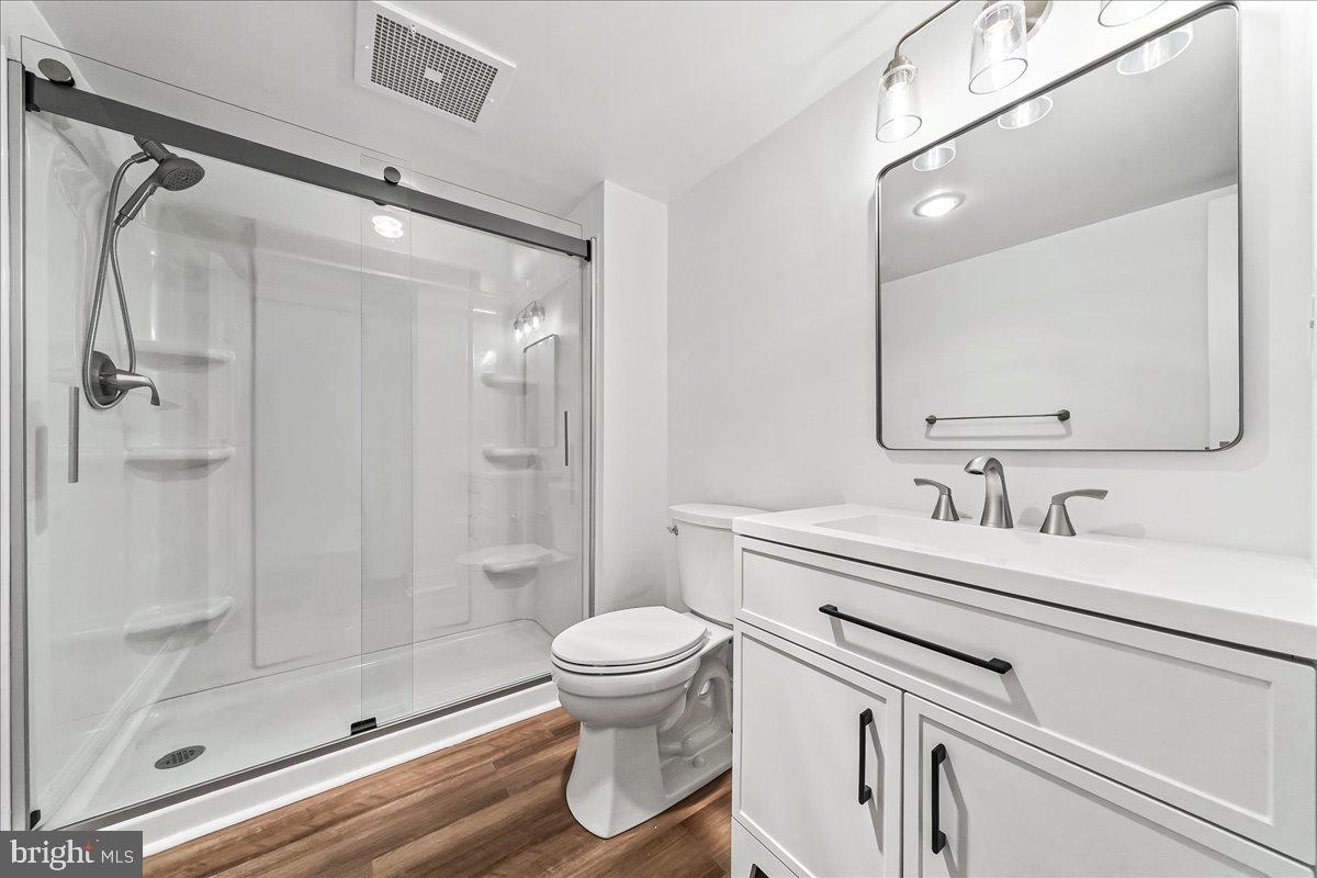 CRUM CREEK VALLEY - Residential