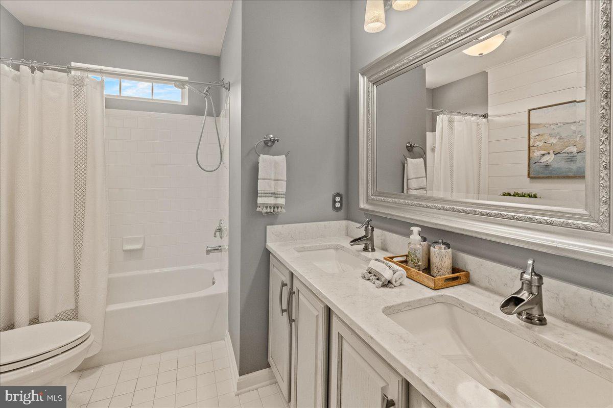 SAMHILL ESTATES - Residential