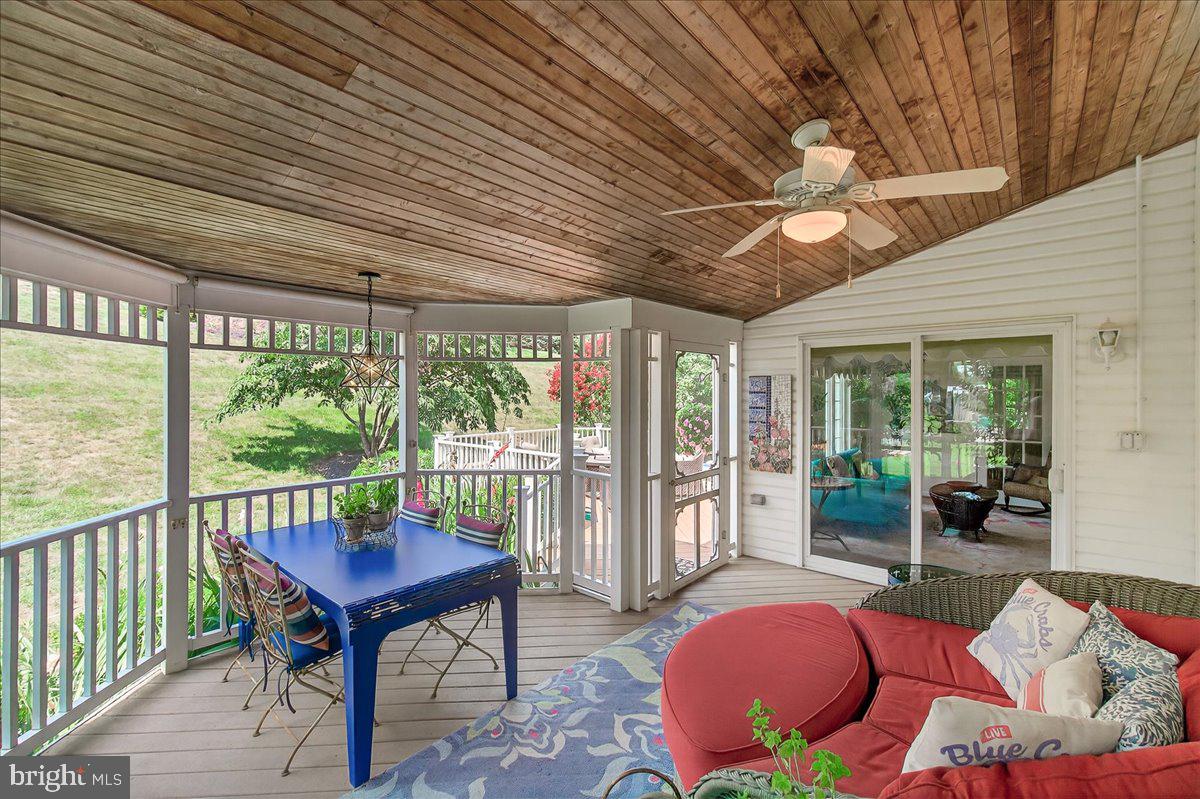 SAMHILL ESTATES - Residential