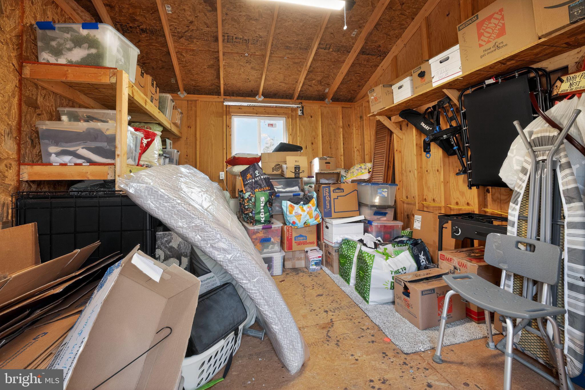 CAROLINE PINES - Residential