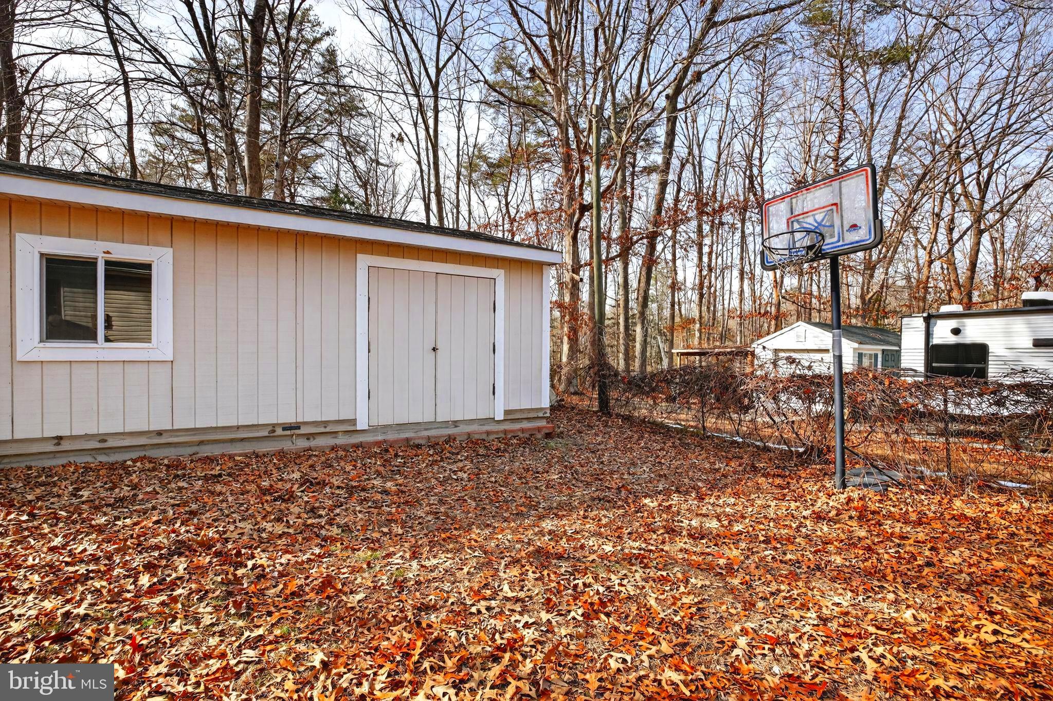 CAROLINE PINES - Residential