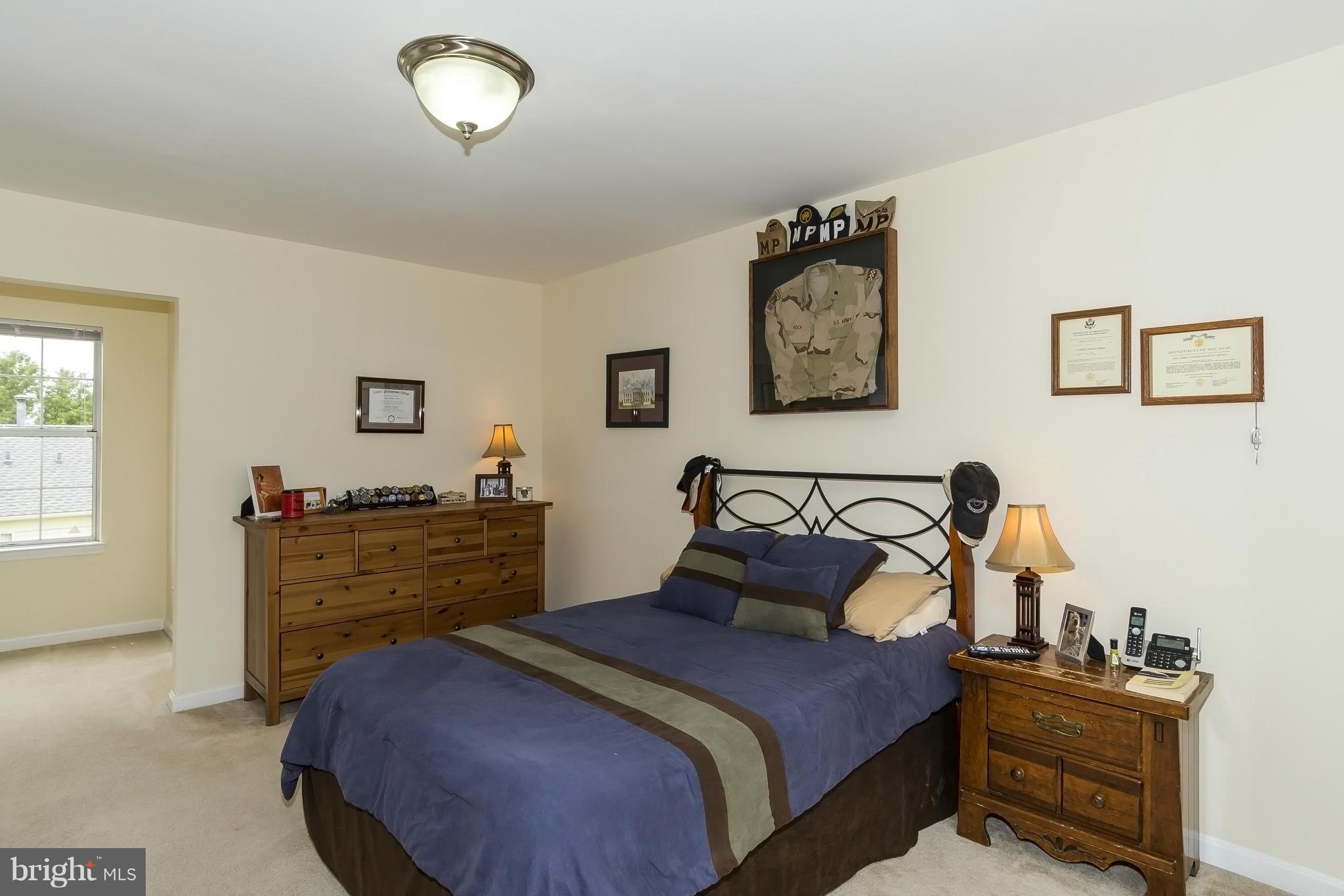 THE PROVINCES - Residential