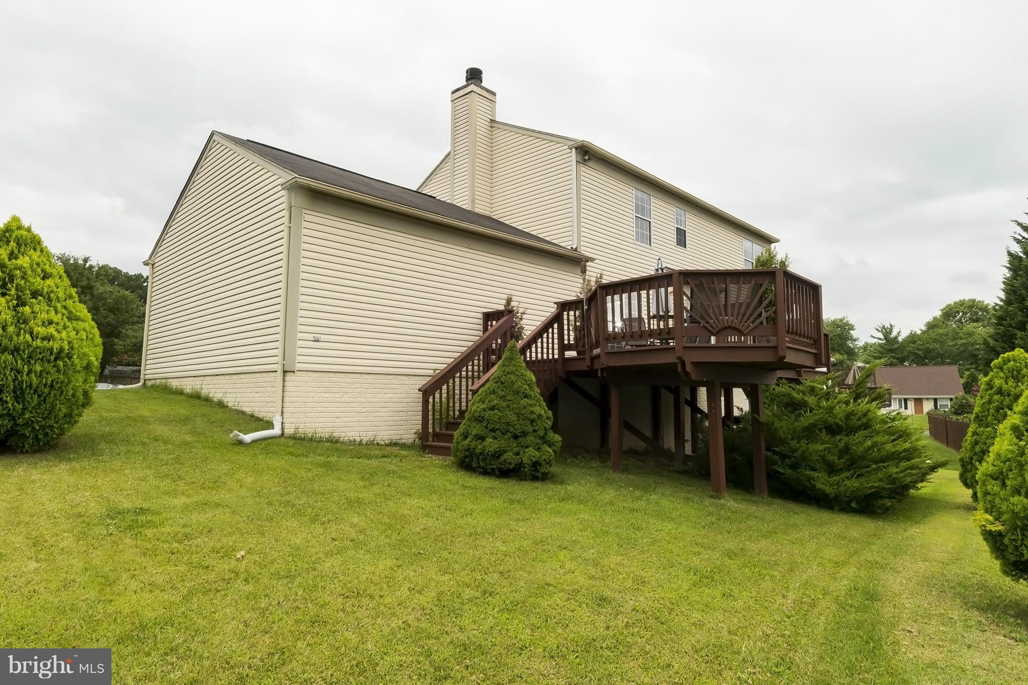 THE PROVINCES - Residential