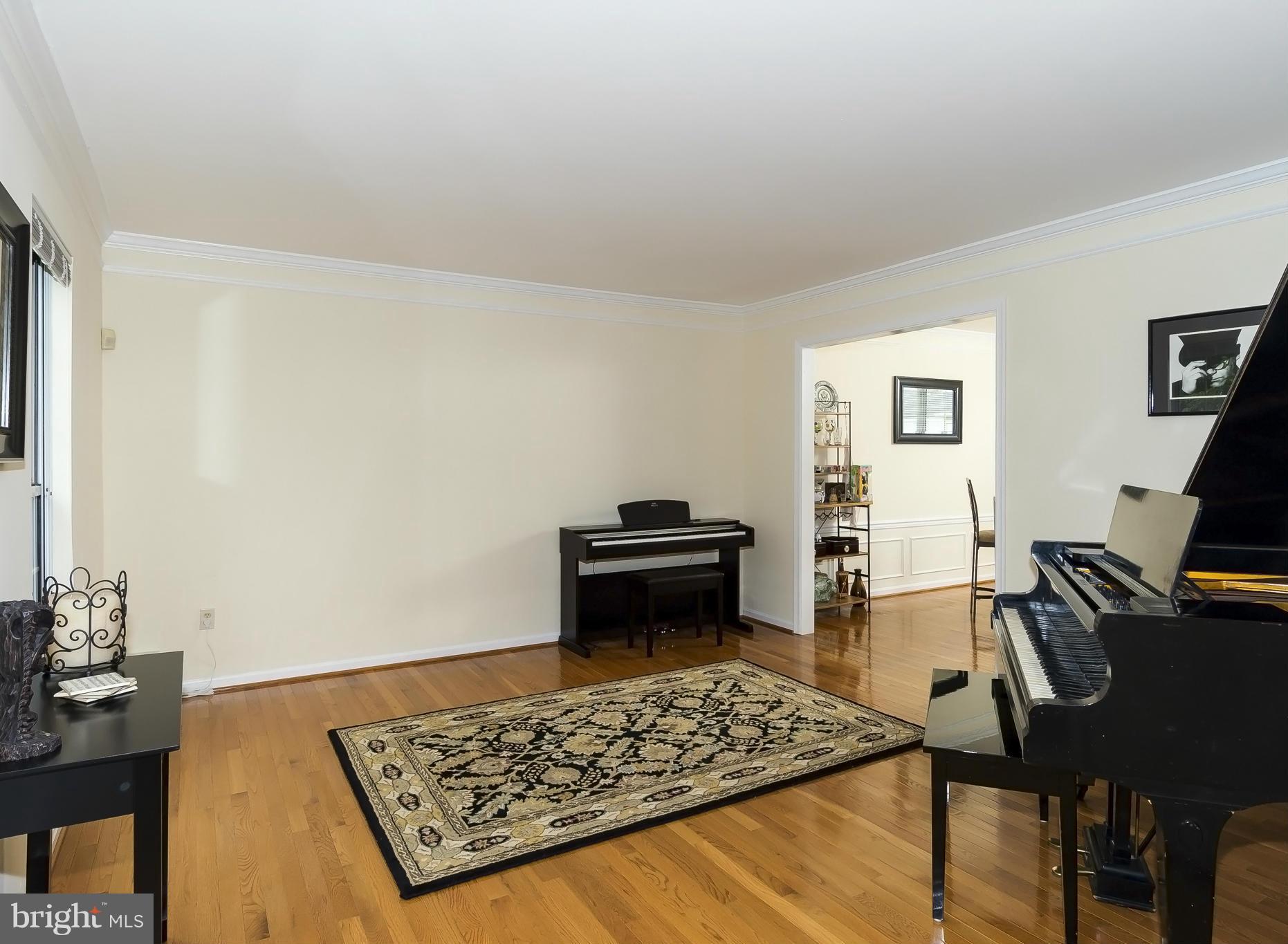 THE PROVINCES - Residential