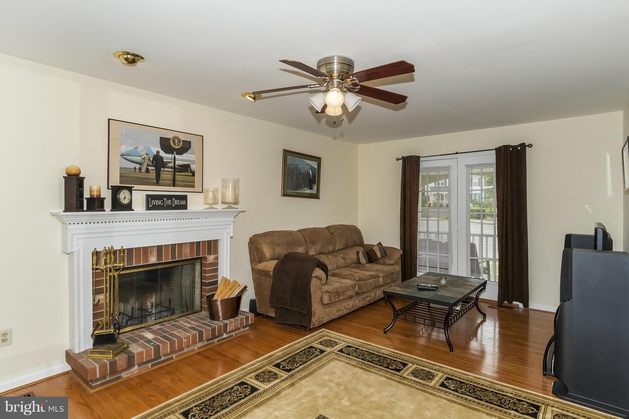 THE PROVINCES - Residential