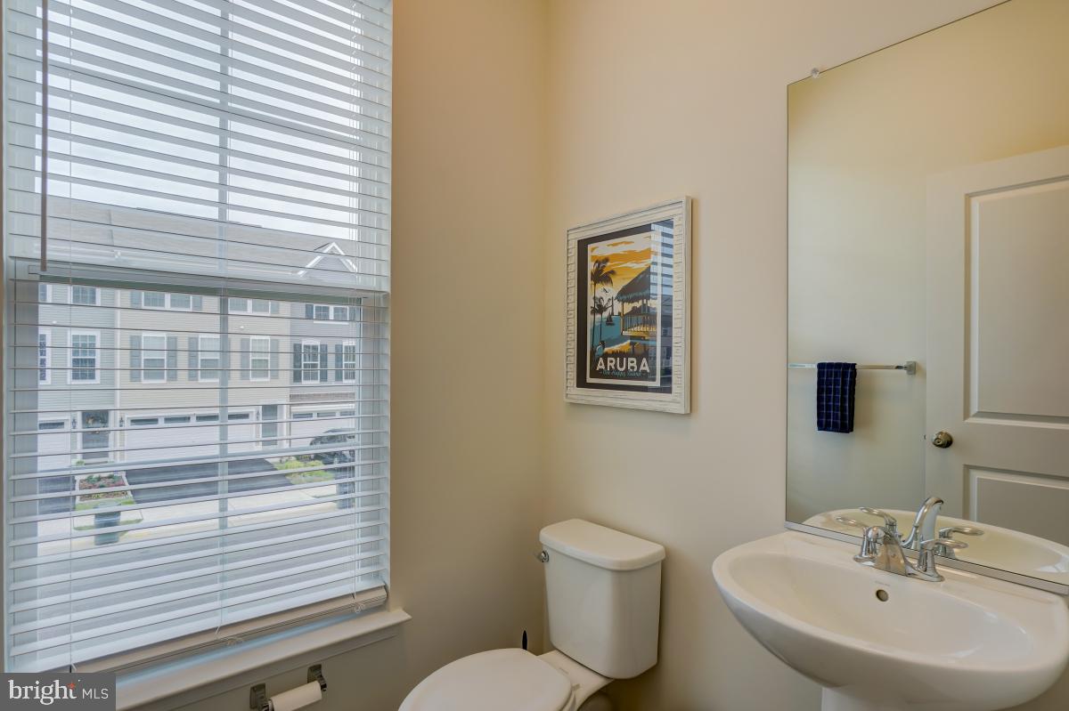 SIGNAL HILL - Residential