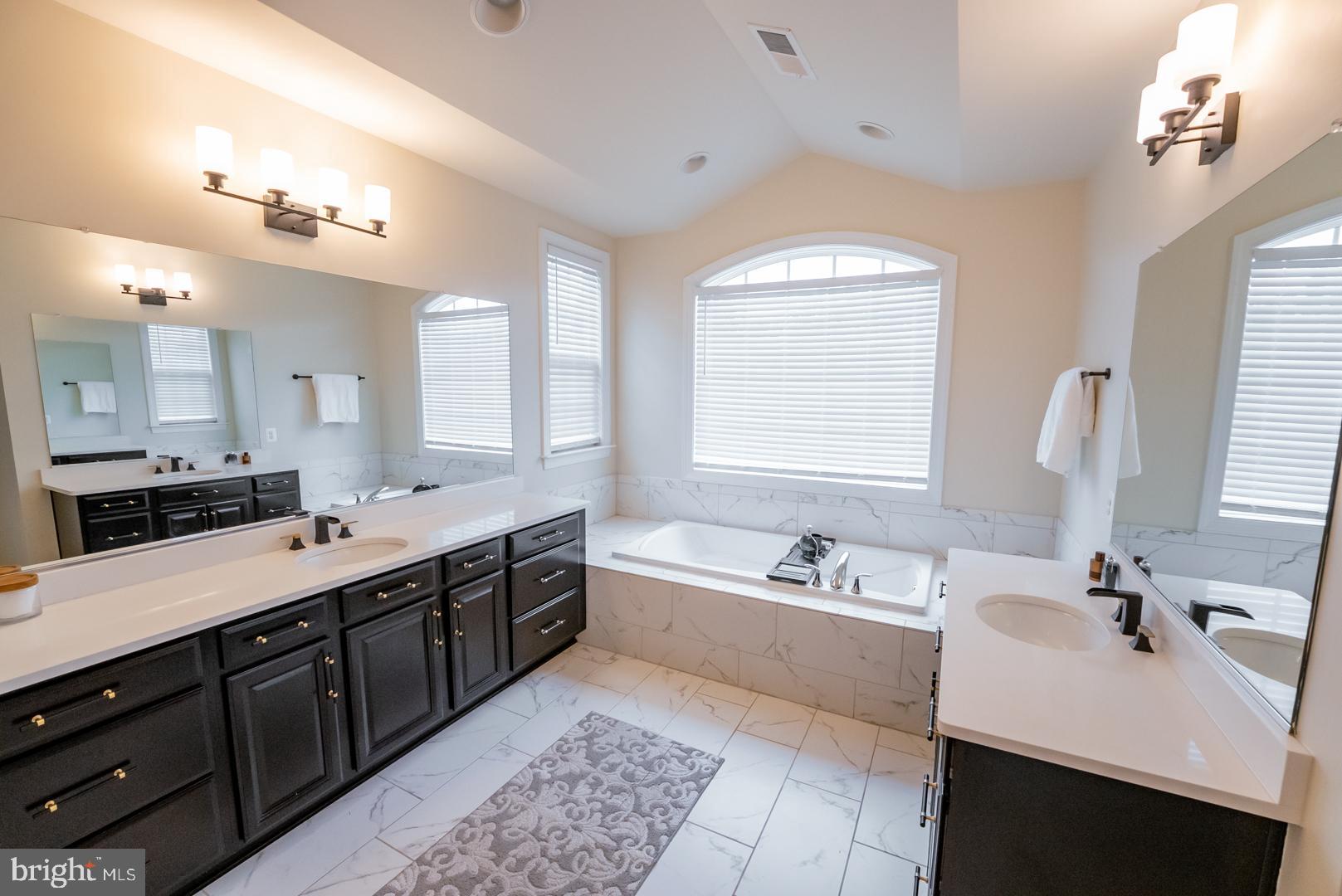 OLD WHEATLAND - Residential