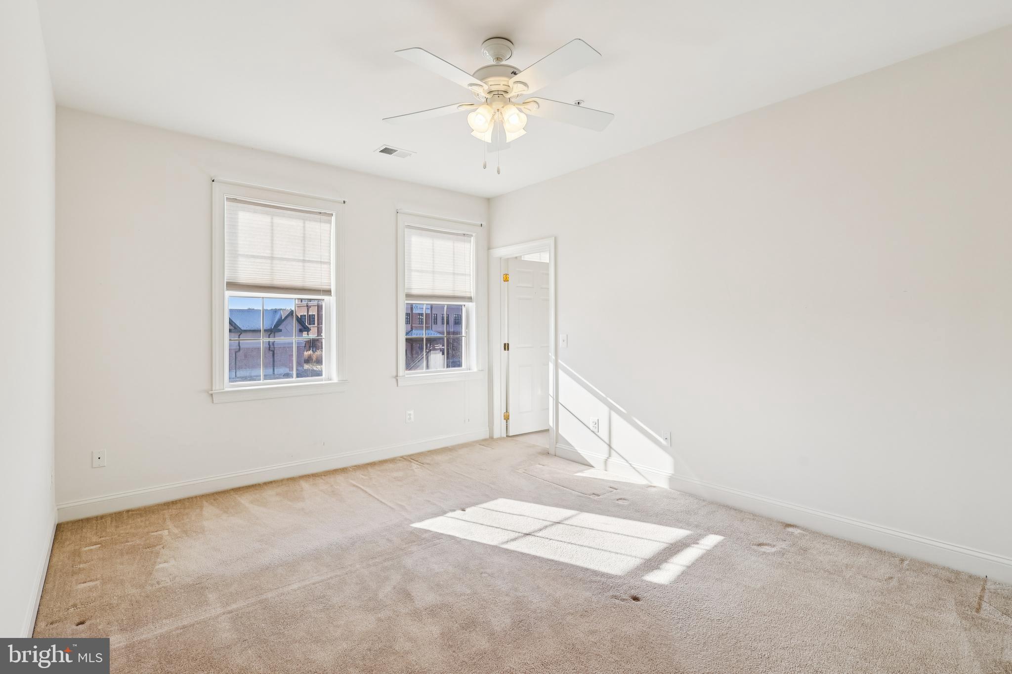 SEVERNA PARK GATEWAY VILLAGE - Residential