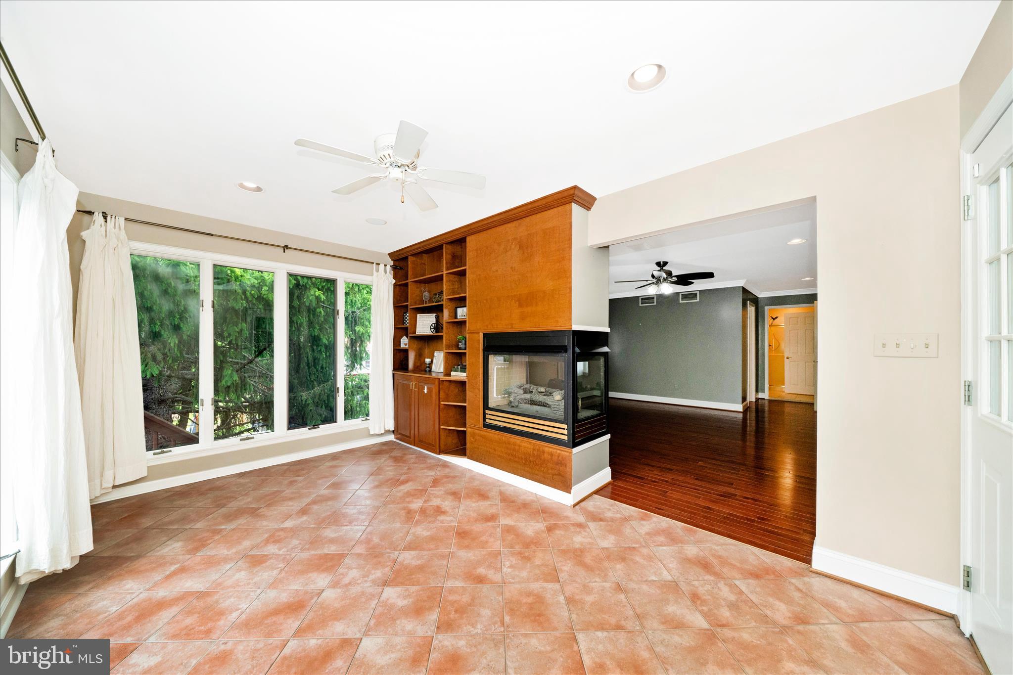 PRINCE KNOLL - Residential