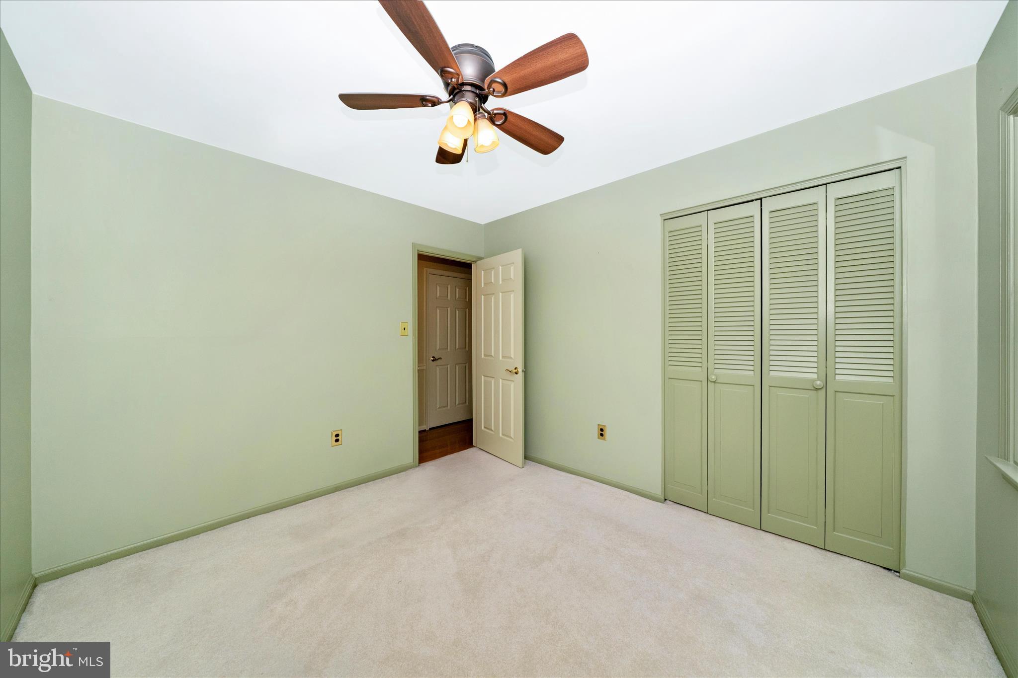 PRINCE KNOLL - Residential