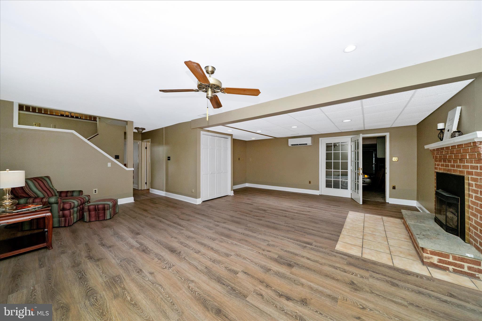 PRINCE KNOLL - Residential