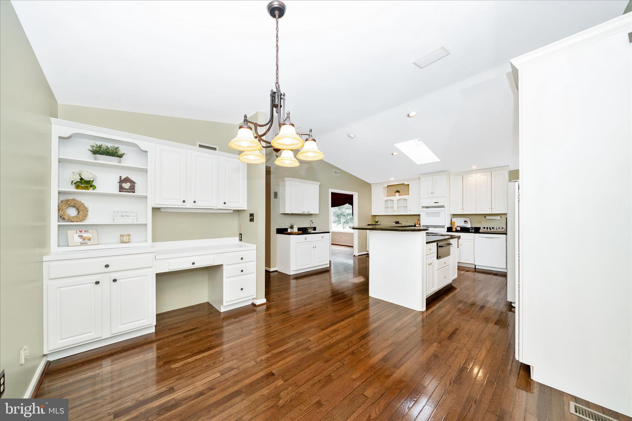PRINCE KNOLL - Residential