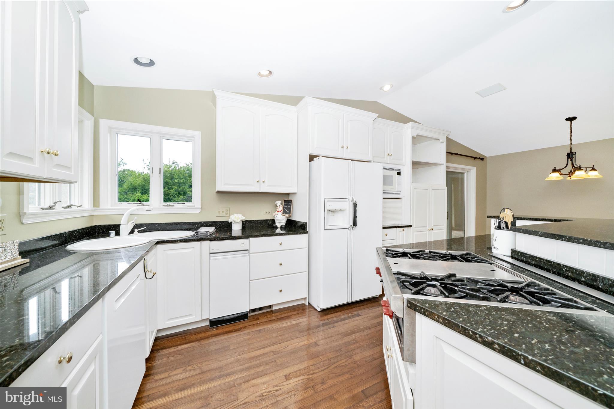 PRINCE KNOLL - Residential