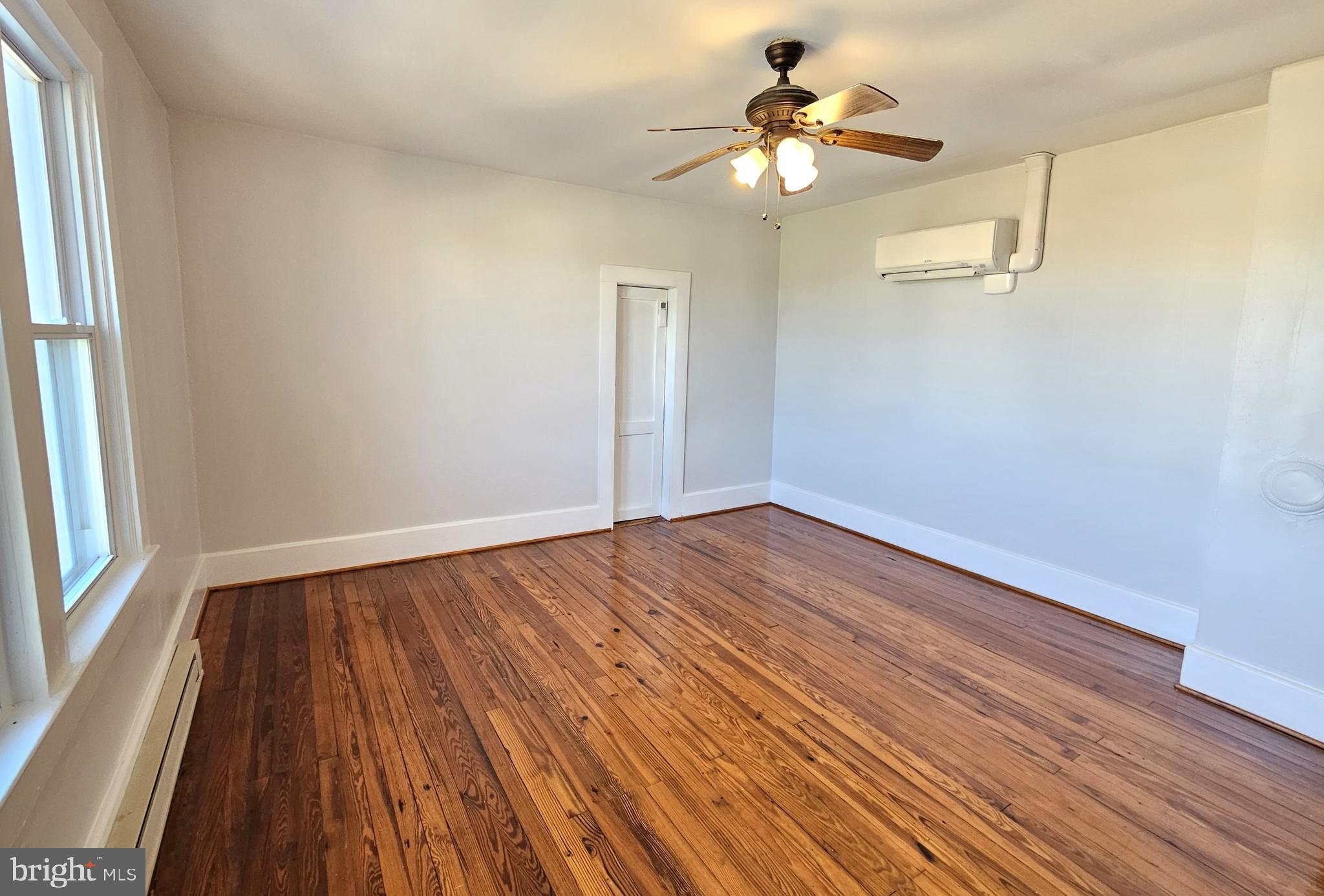 DILLWYN - Residential