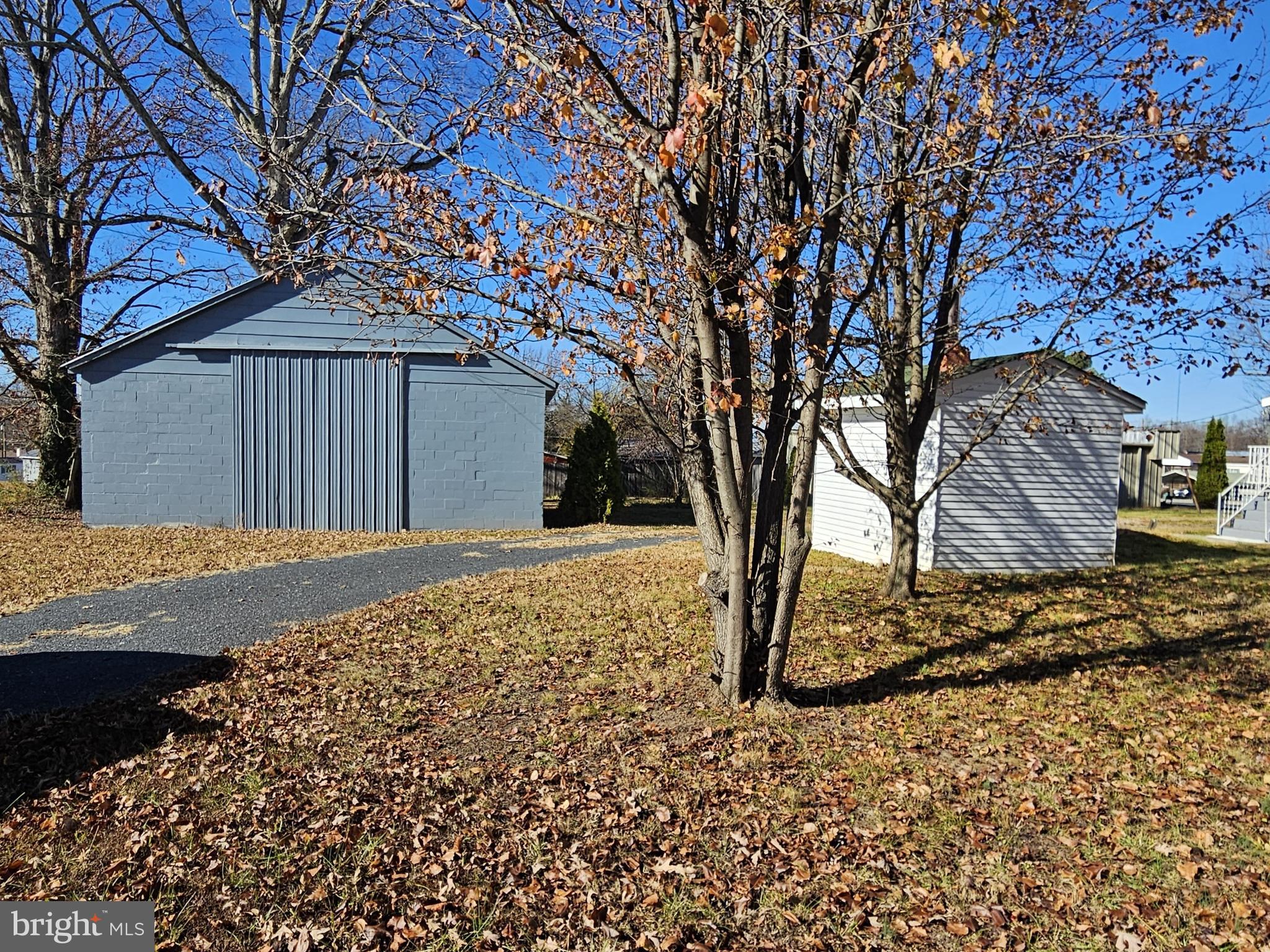 DILLWYN - Residential