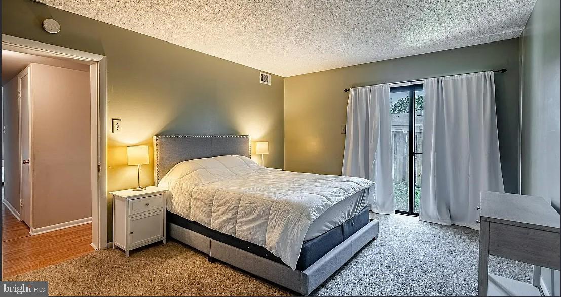 SUMMIT HOUSE - Residential Lease