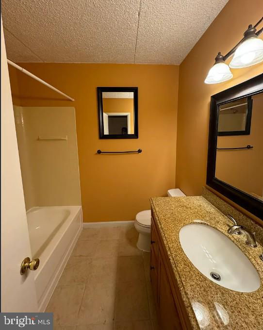 SUMMIT HOUSE - Residential Lease