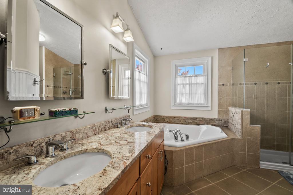 WALDEN - Residential