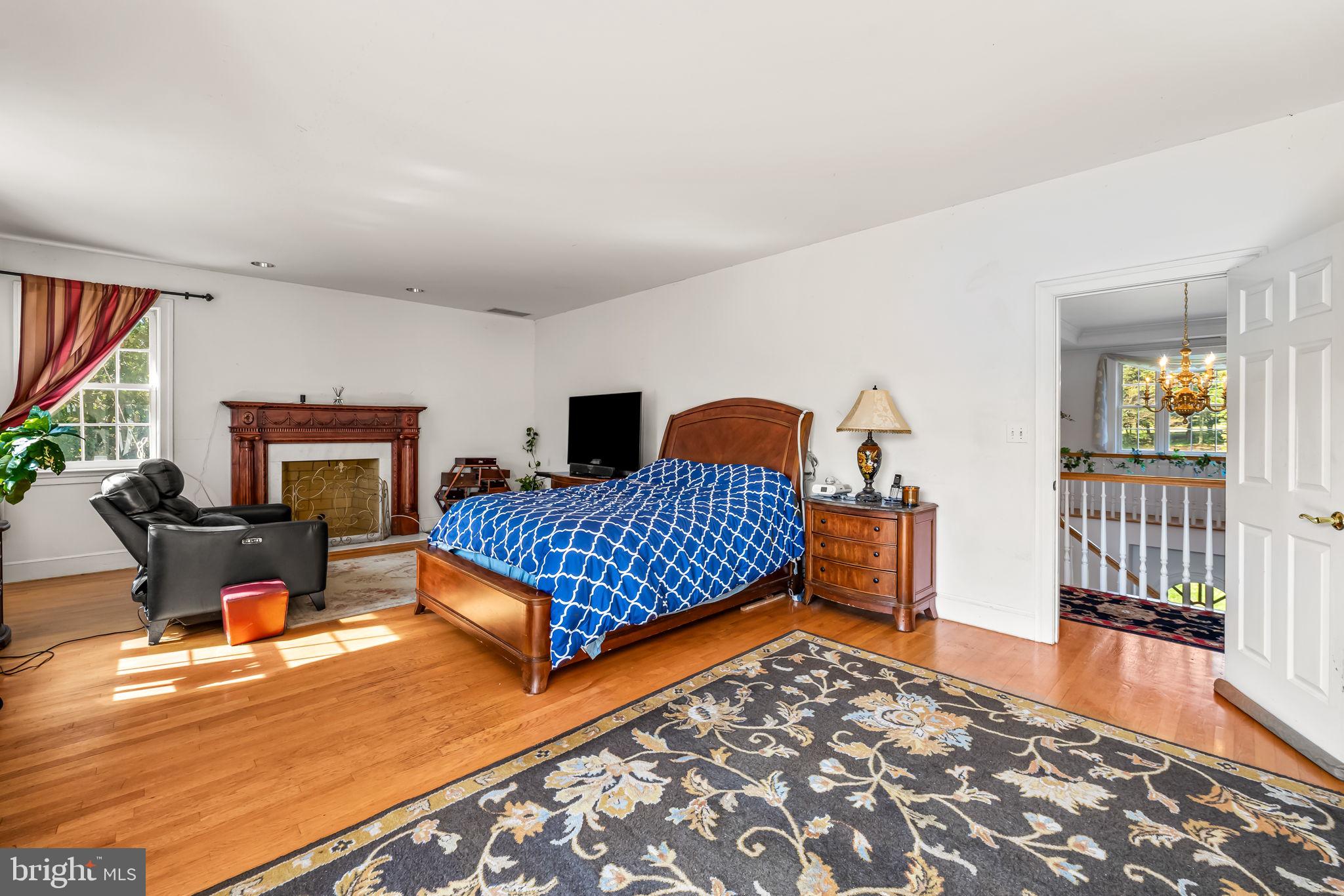 BRADFORDS REST - Residential