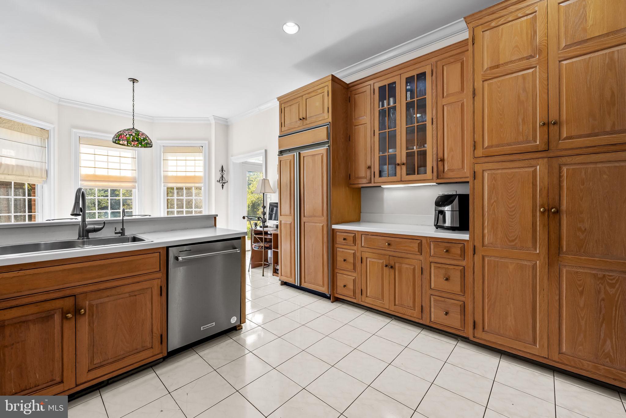 BRADFORDS REST - Residential