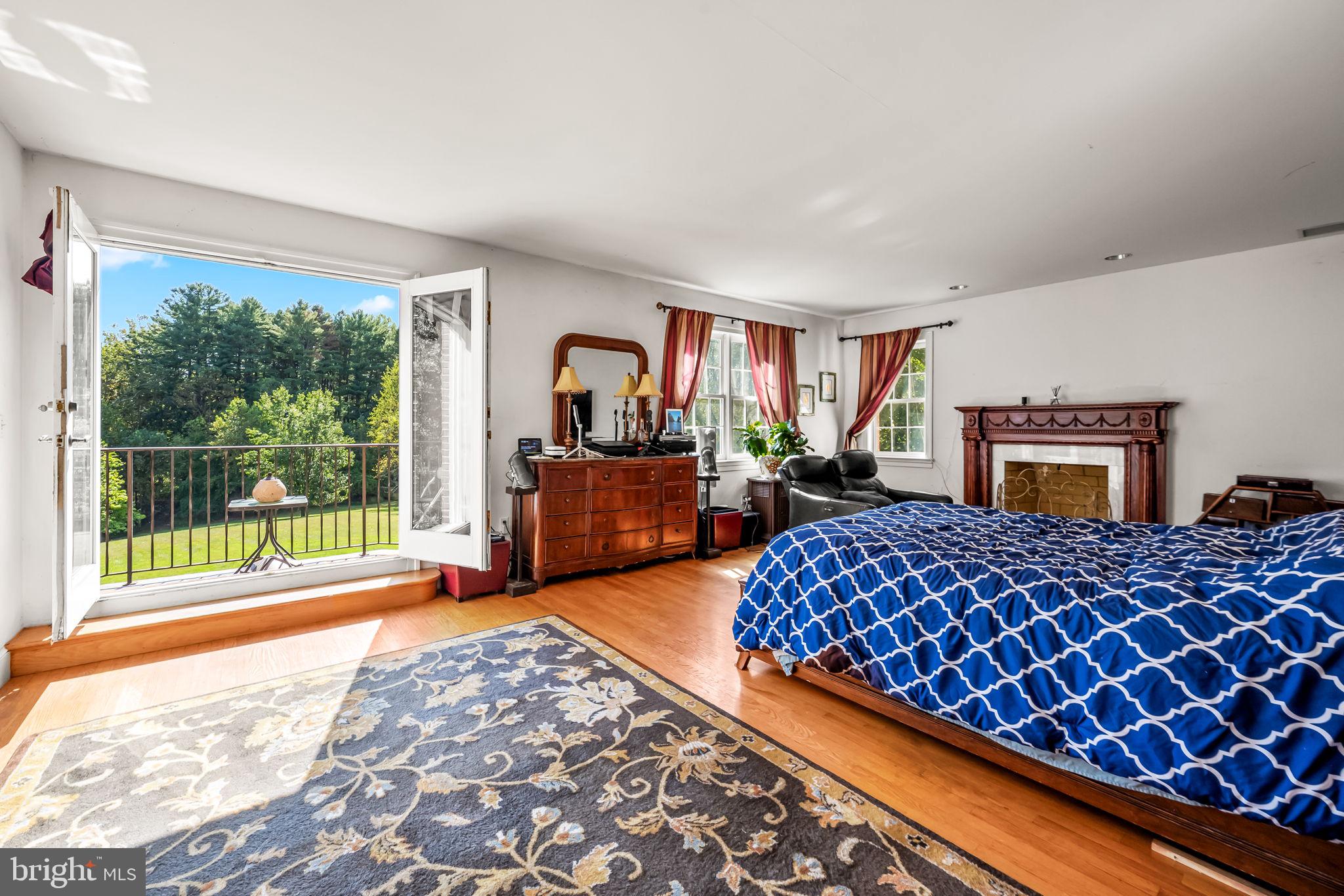 BRADFORDS REST - Residential