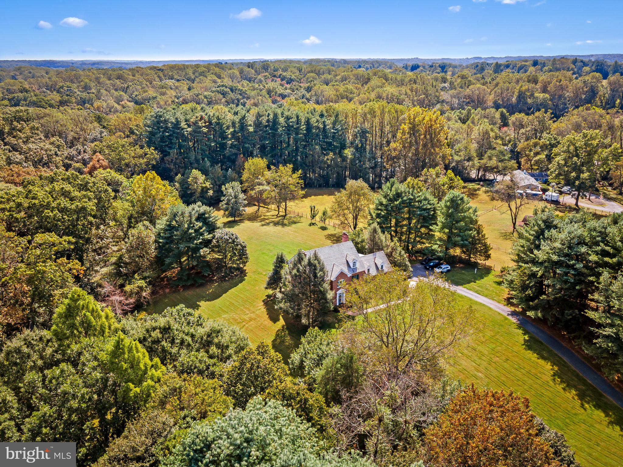 BRADFORDS REST - Residential