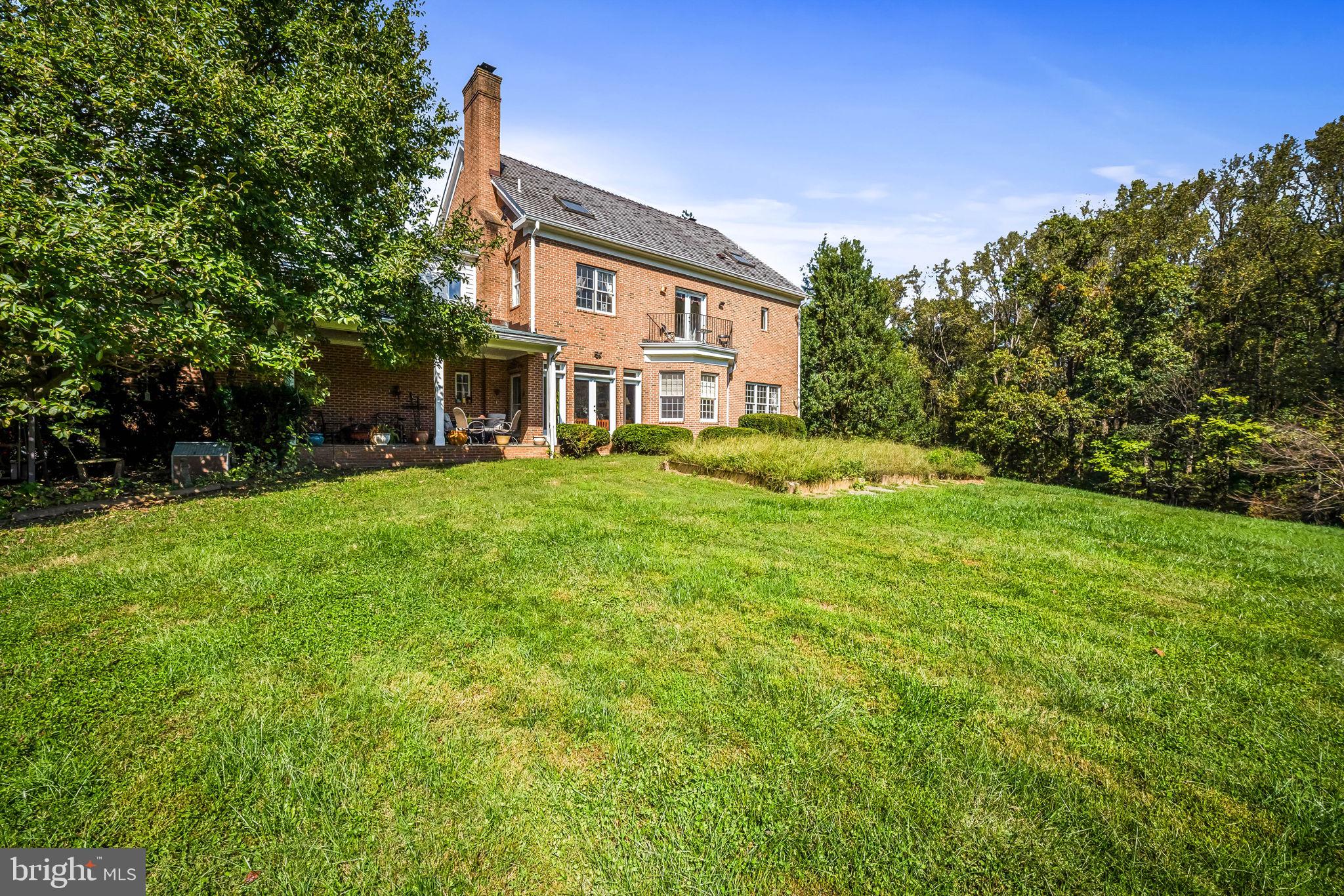 BRADFORDS REST - Residential