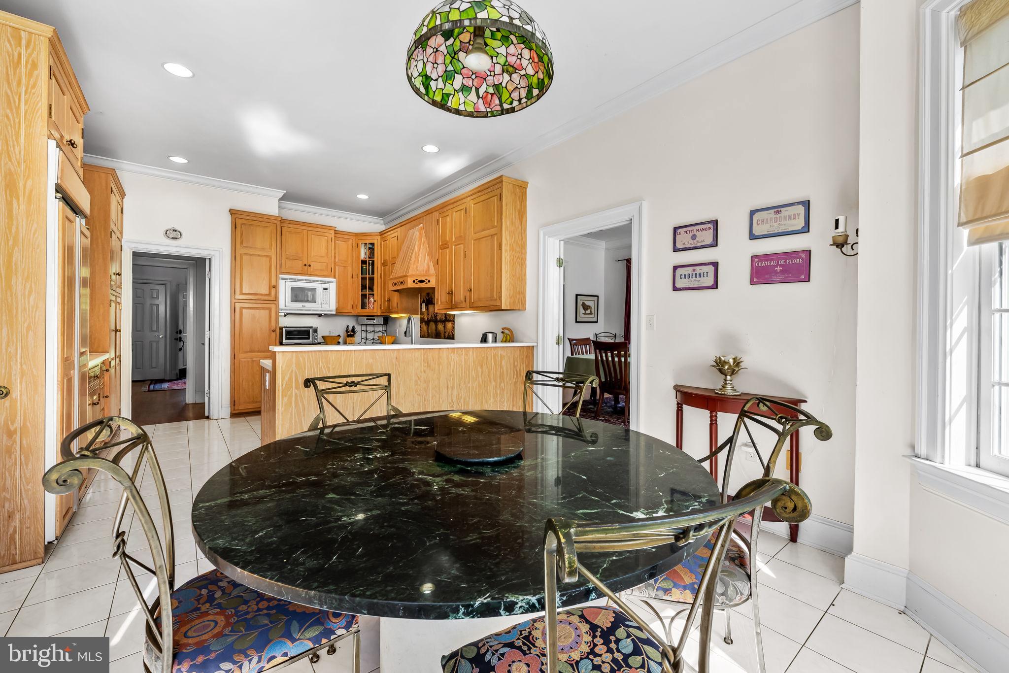 BRADFORDS REST - Residential