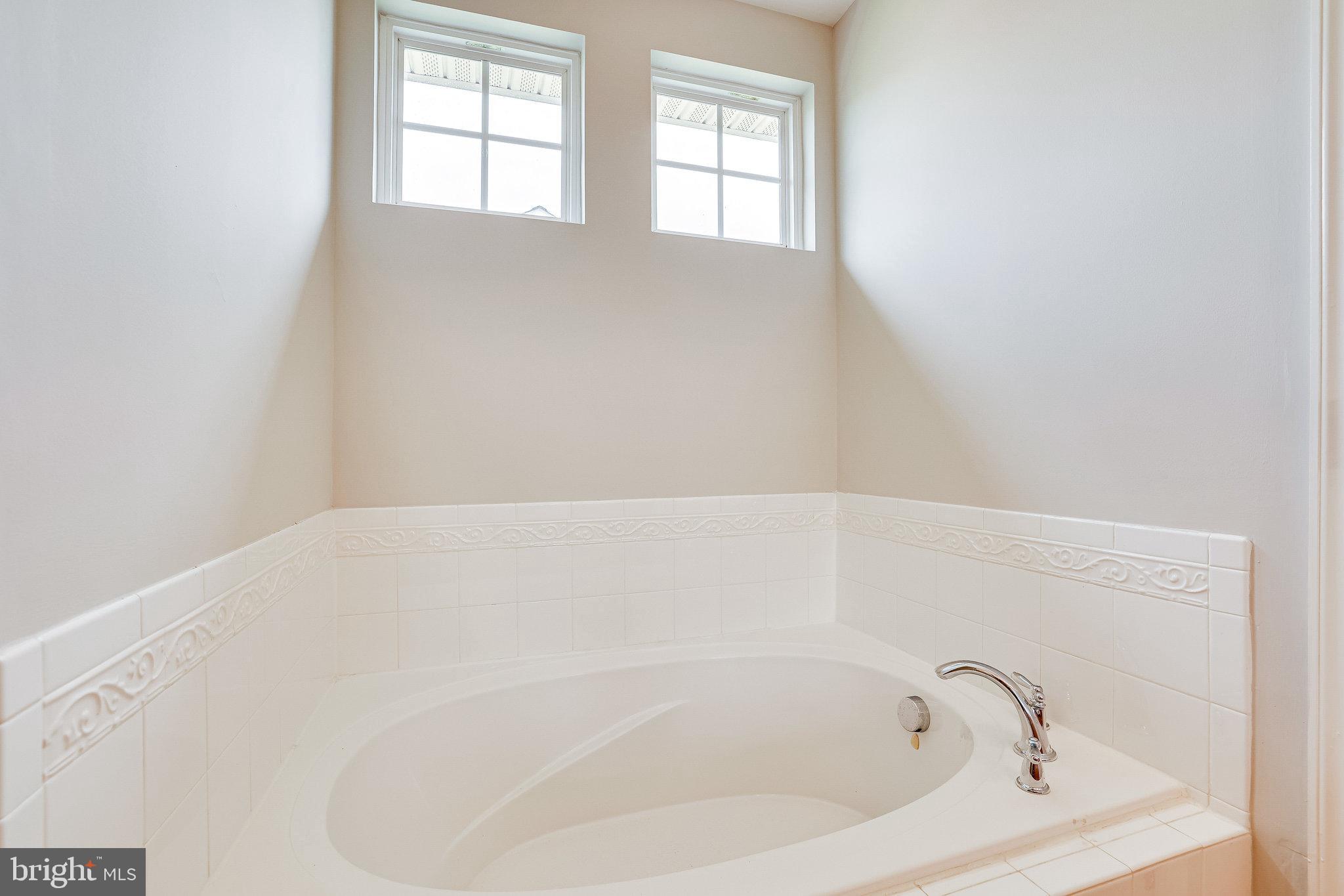 KIRKPATRICK FARMS - Residential Lease