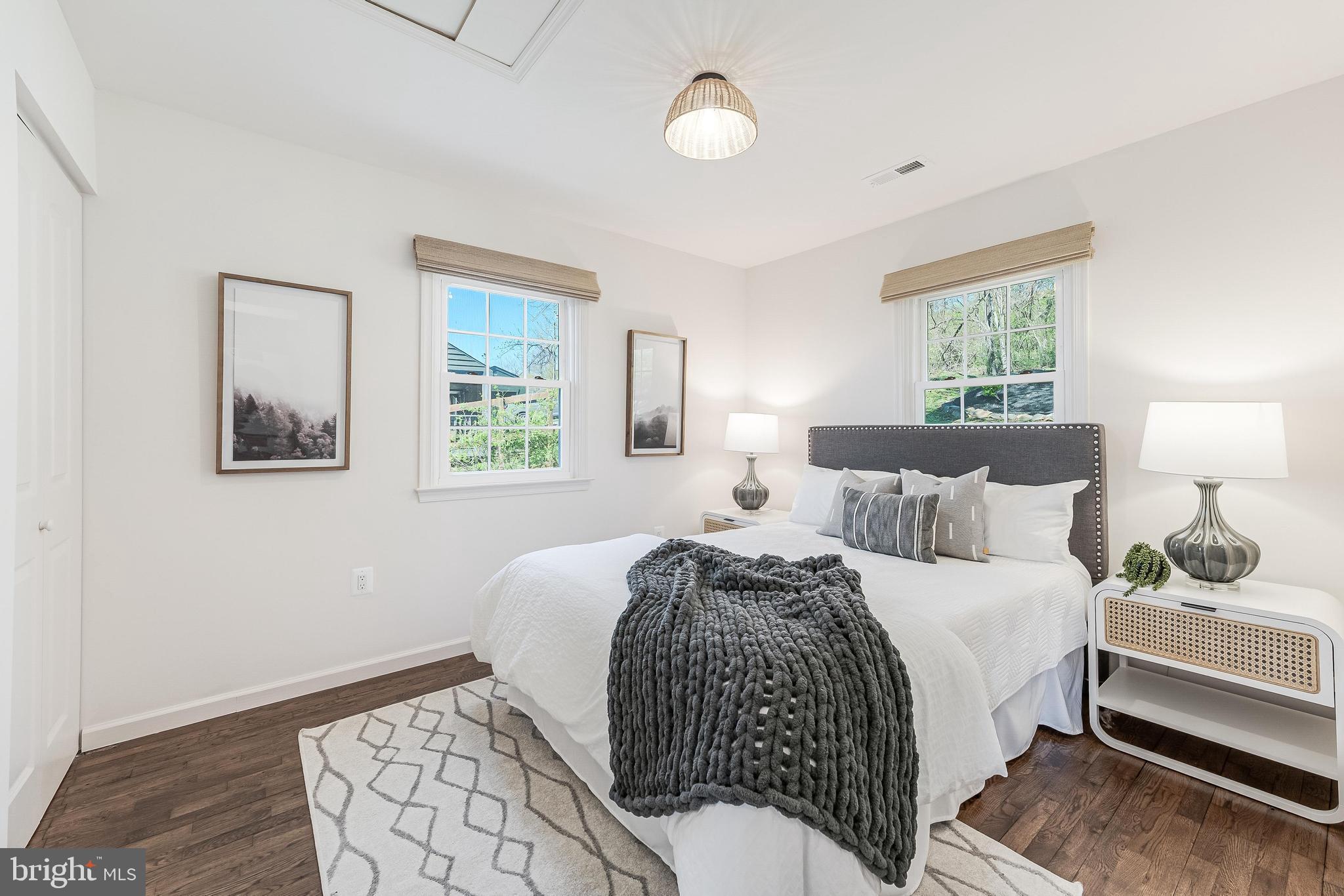 SKYLAND ESTATES - Residential