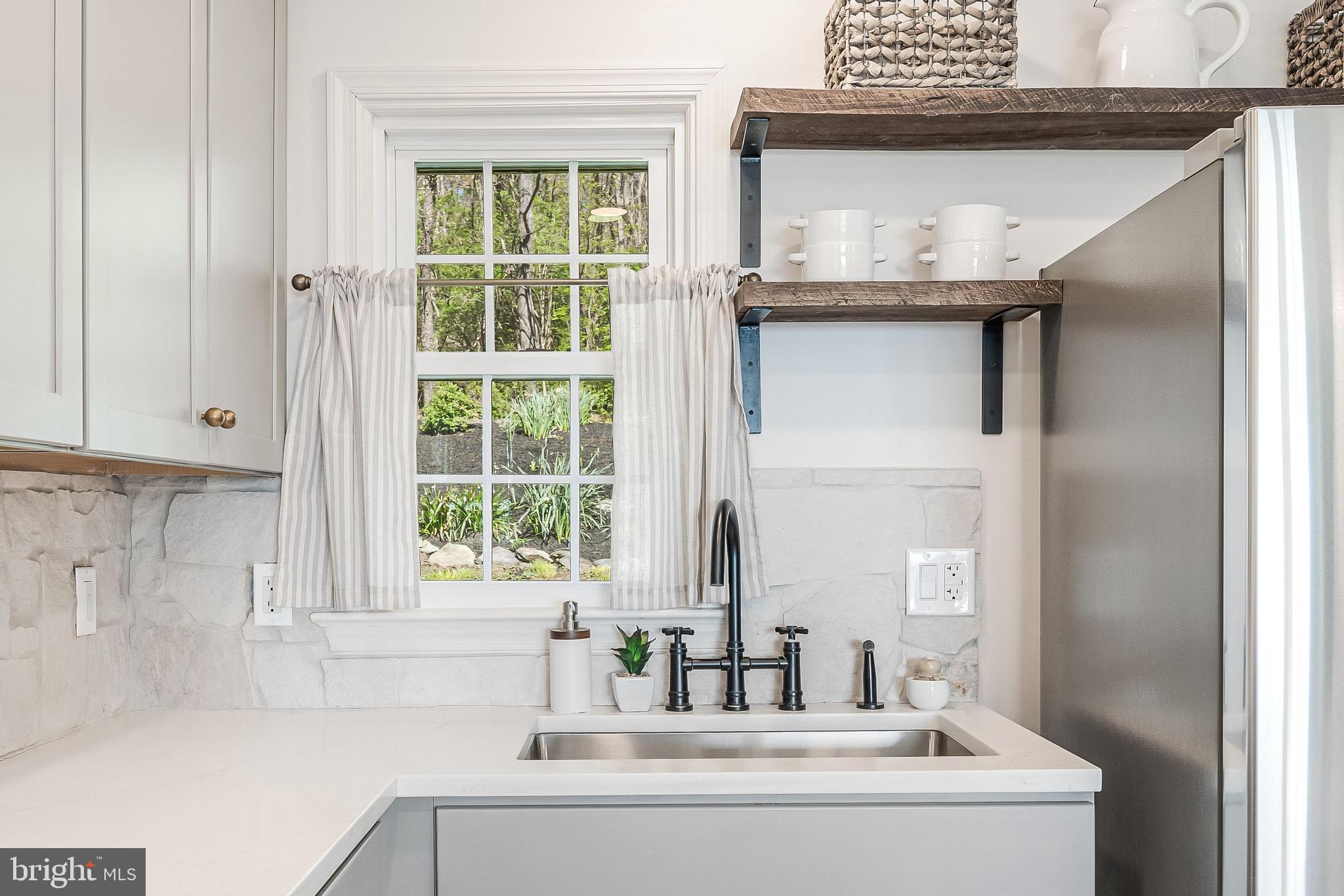 SKYLAND ESTATES - Residential