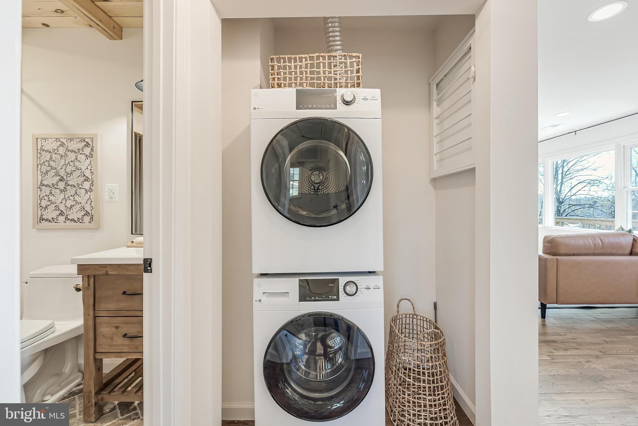 SKYLAND ESTATES - Residential