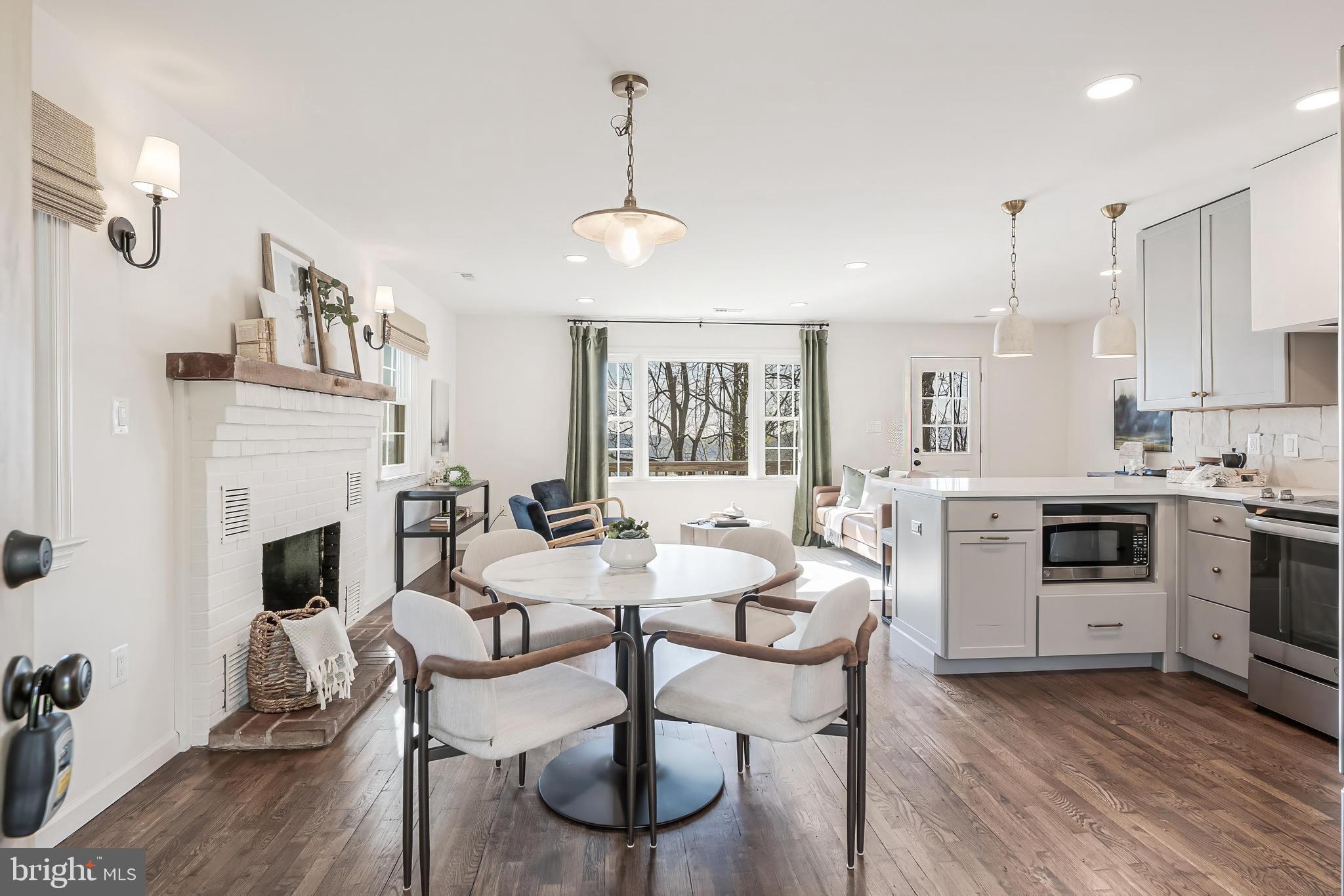 SKYLAND ESTATES - Residential