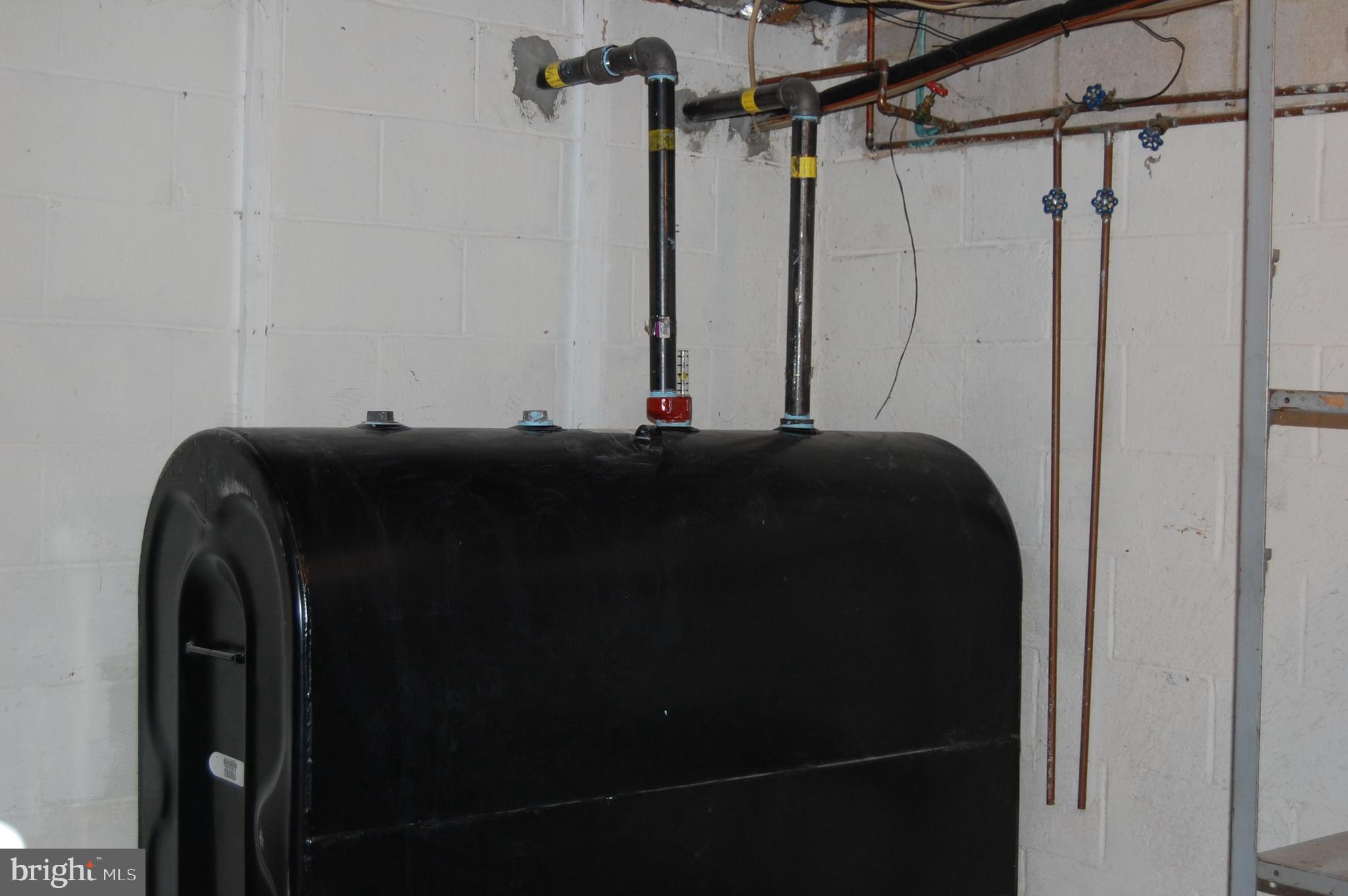 WHITPAIN HILLS - Residential