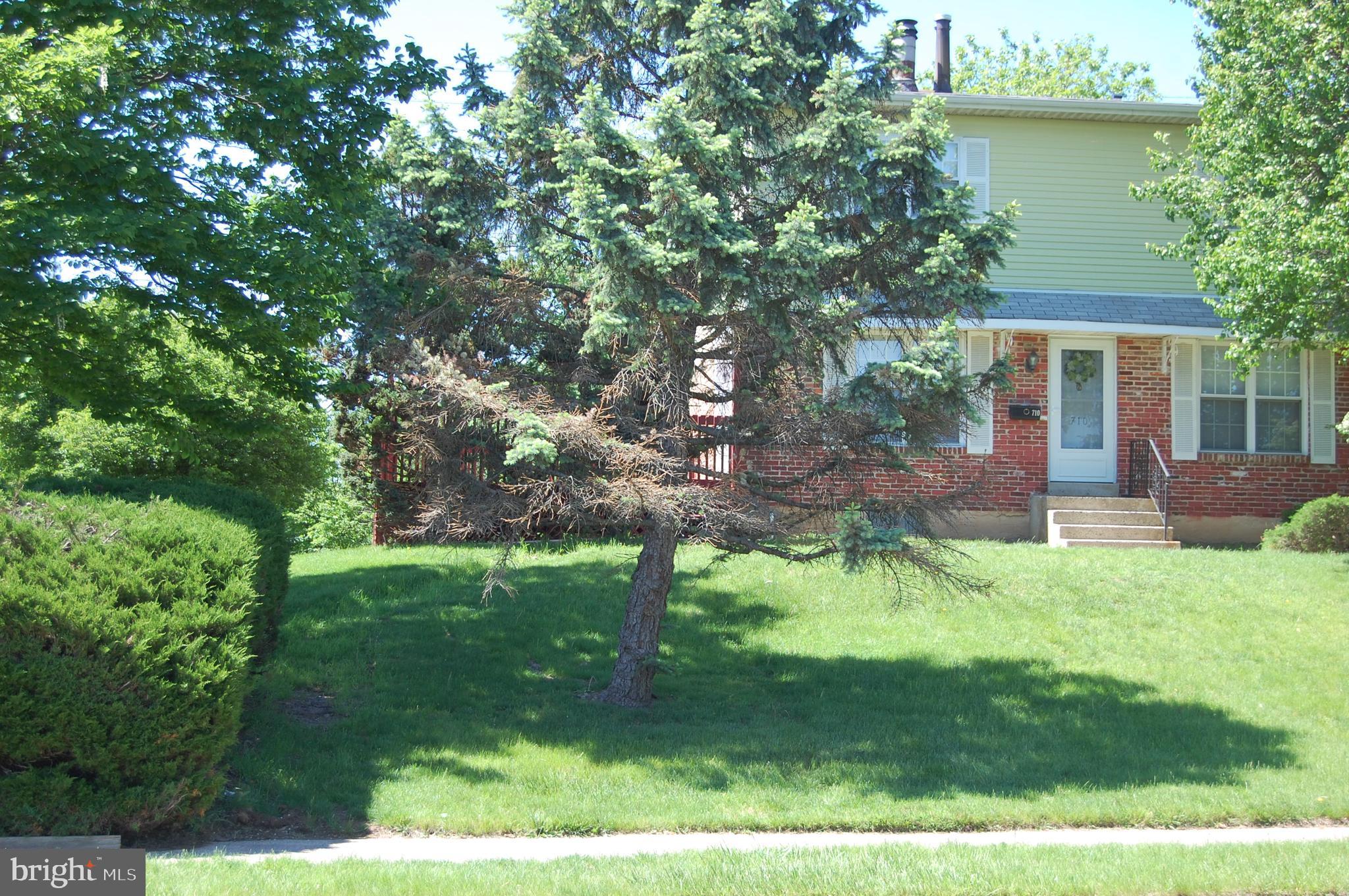 WHITPAIN HILLS - Residential