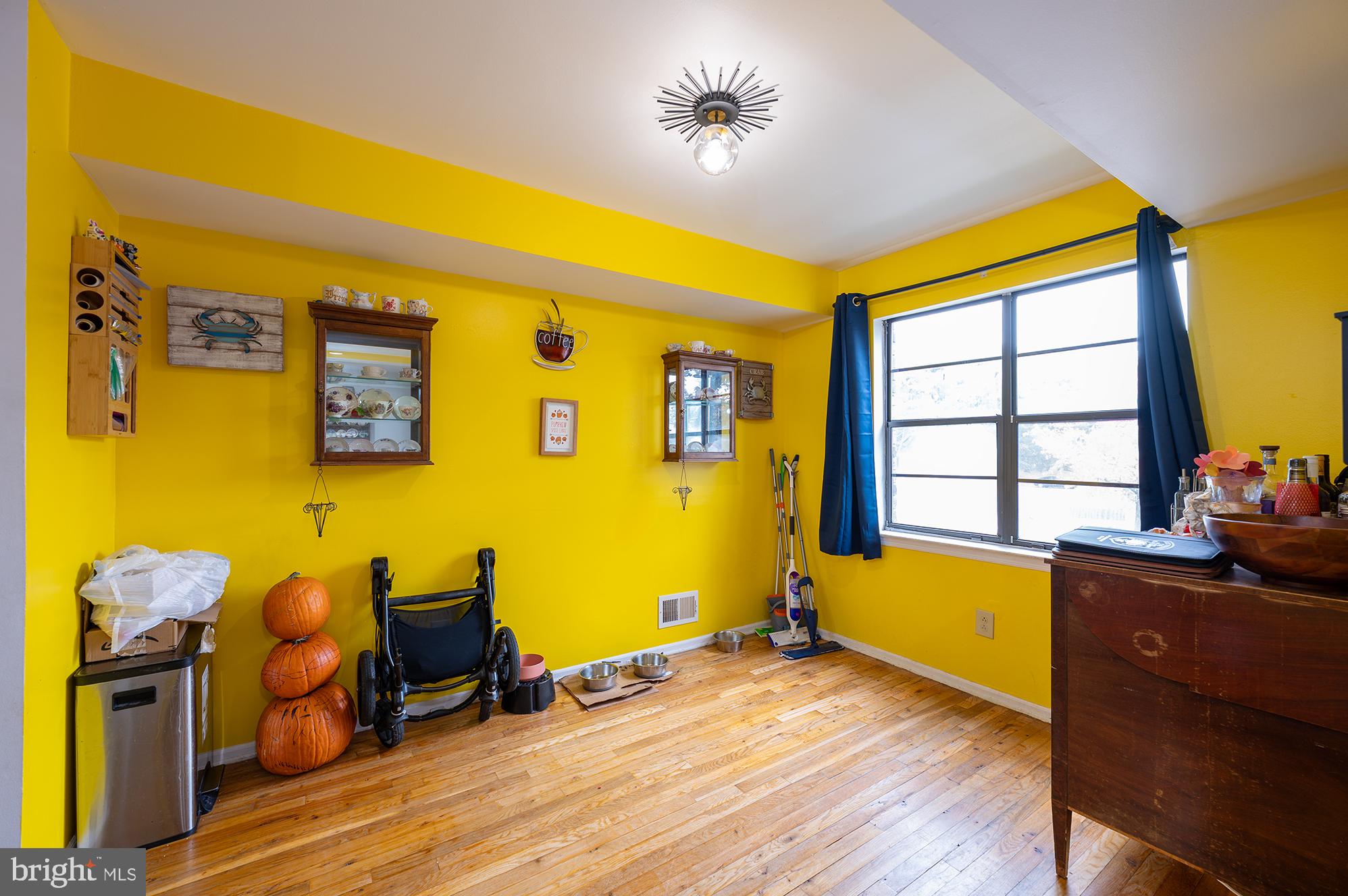 1622 COUNTRY MILL DRIVE