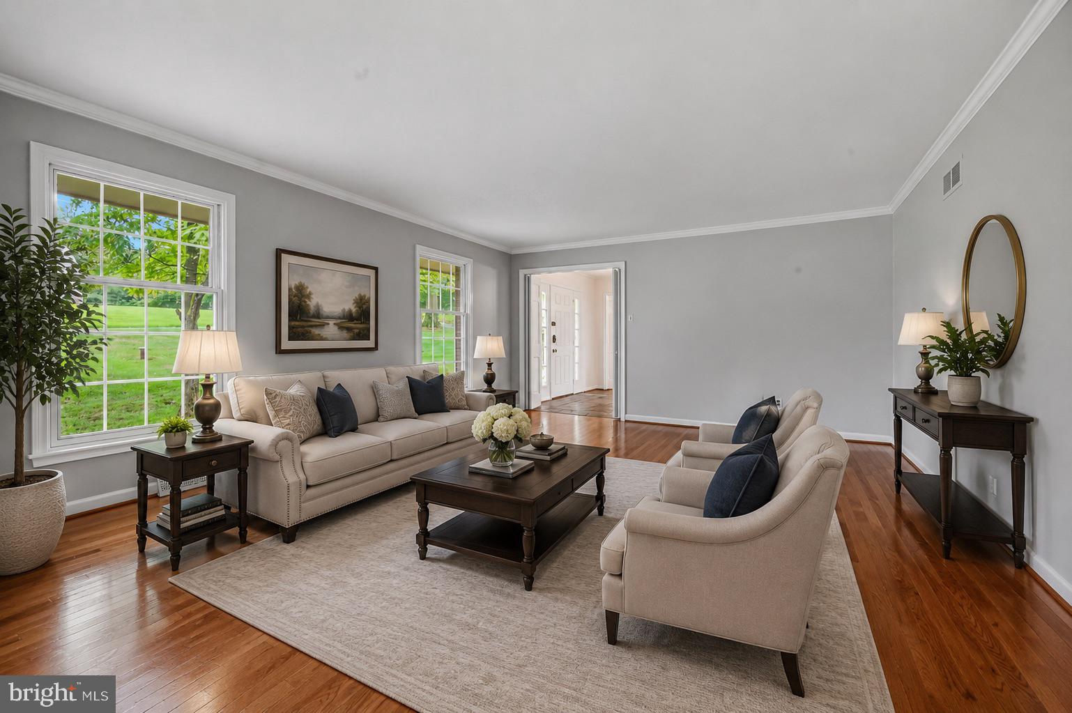 844 SUMMERSET DRIVE