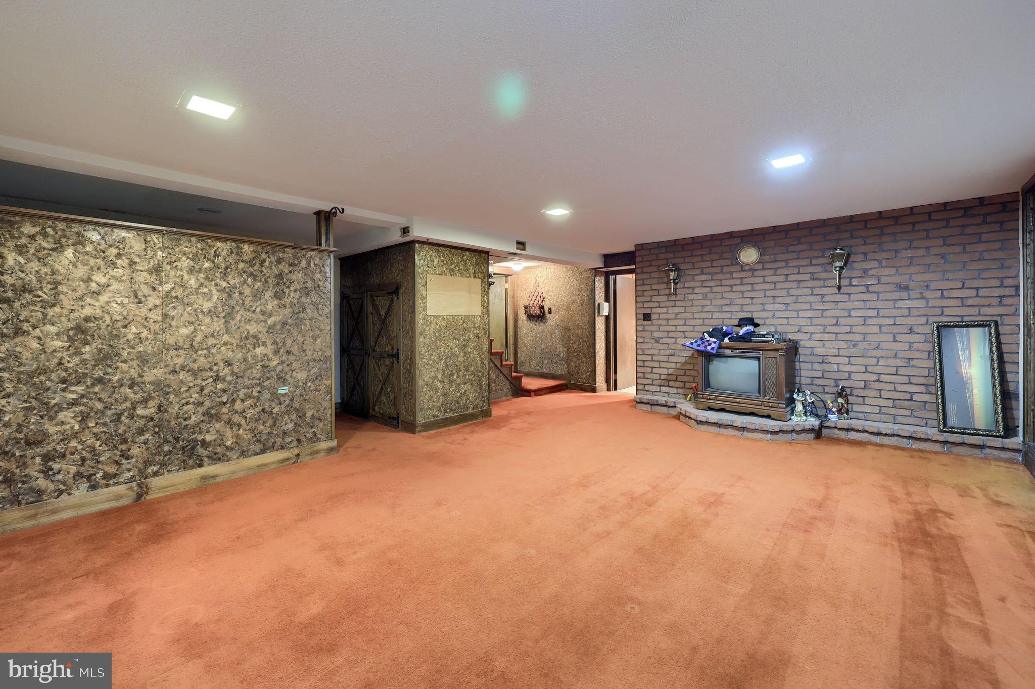 WELSH MOUNTAIN - Residential